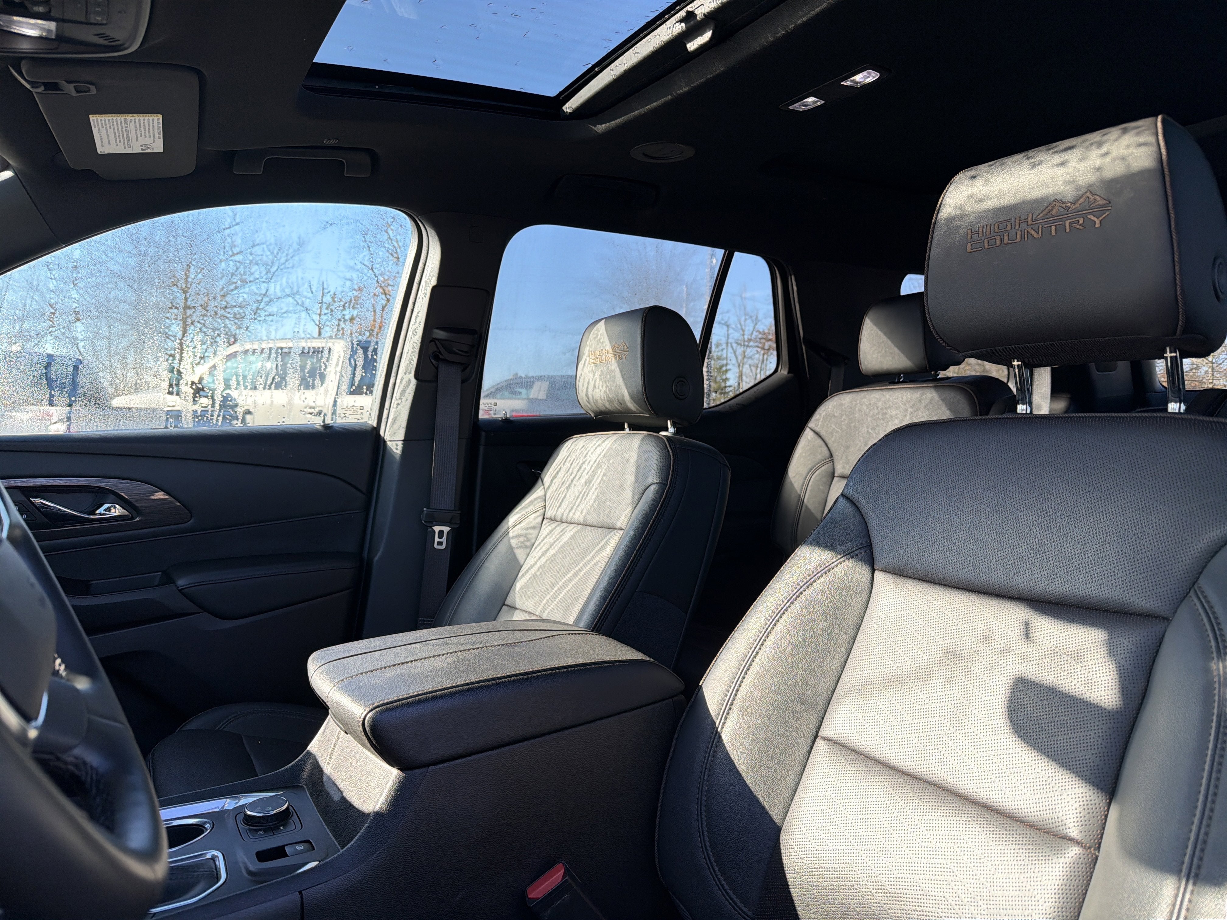 2023 Chevrolet Traverse High Country