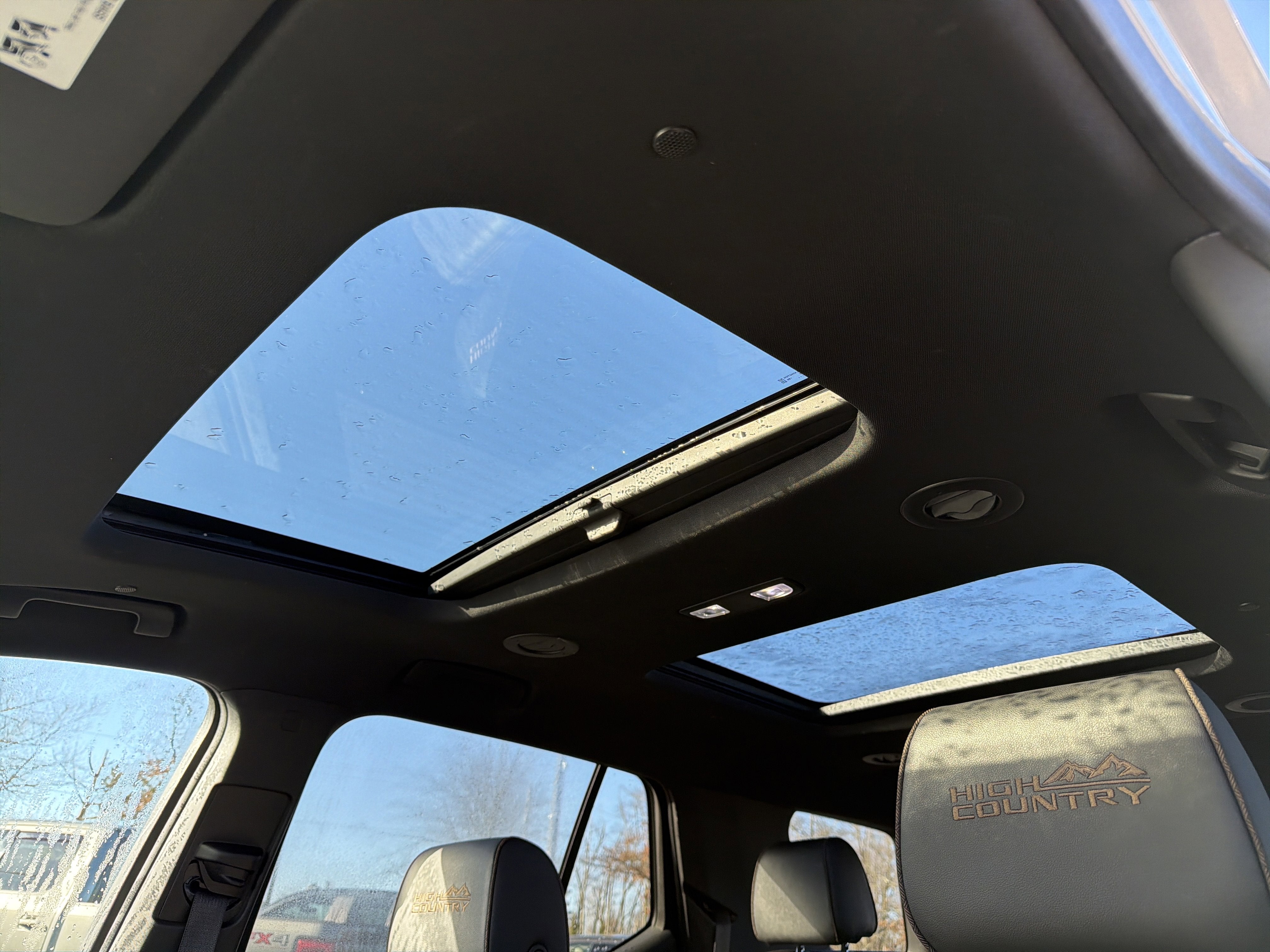 2023 Chevrolet Traverse High Country