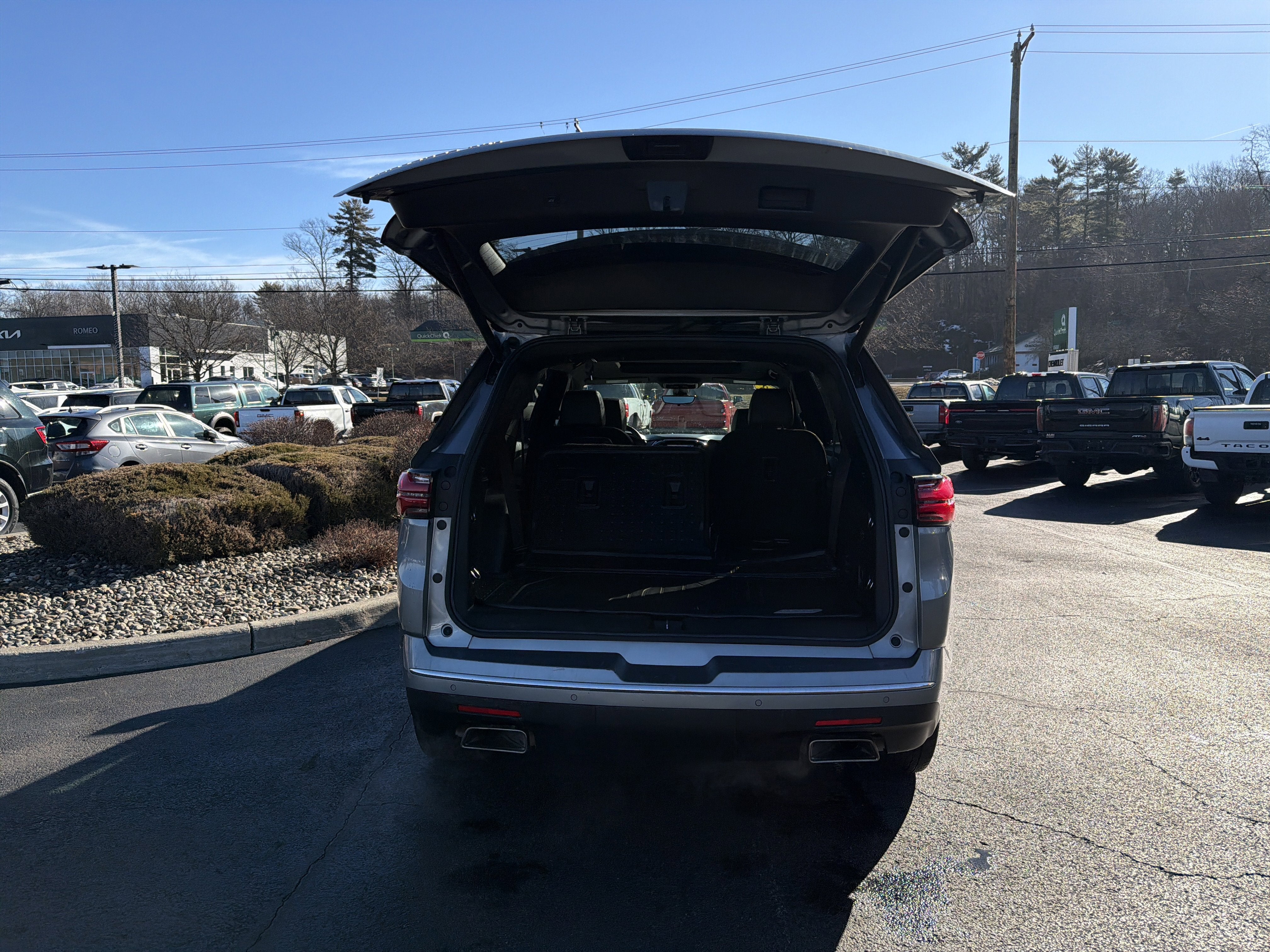 2023 Chevrolet Traverse High Country