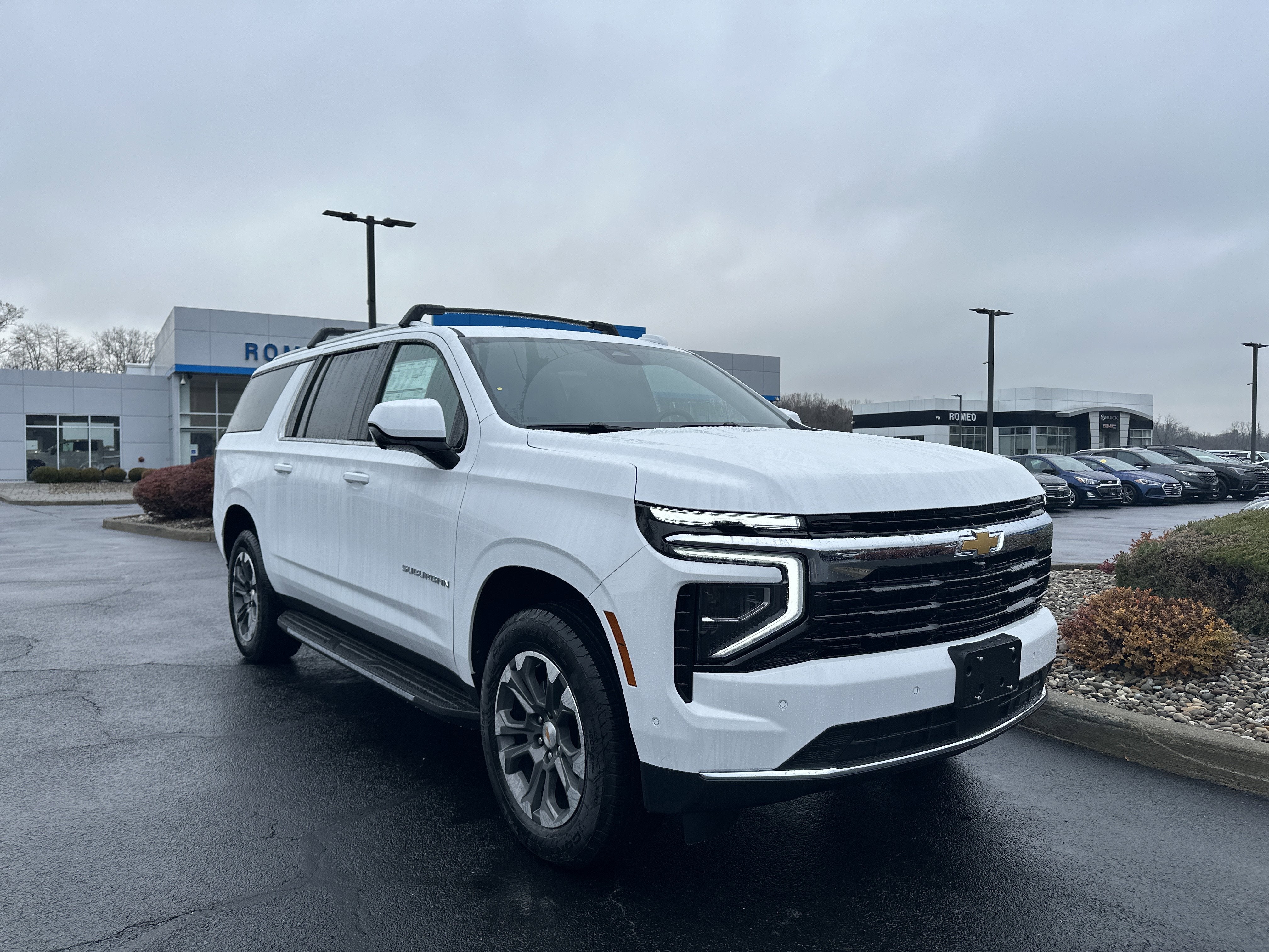 2026 Chevrolet Suburban LS