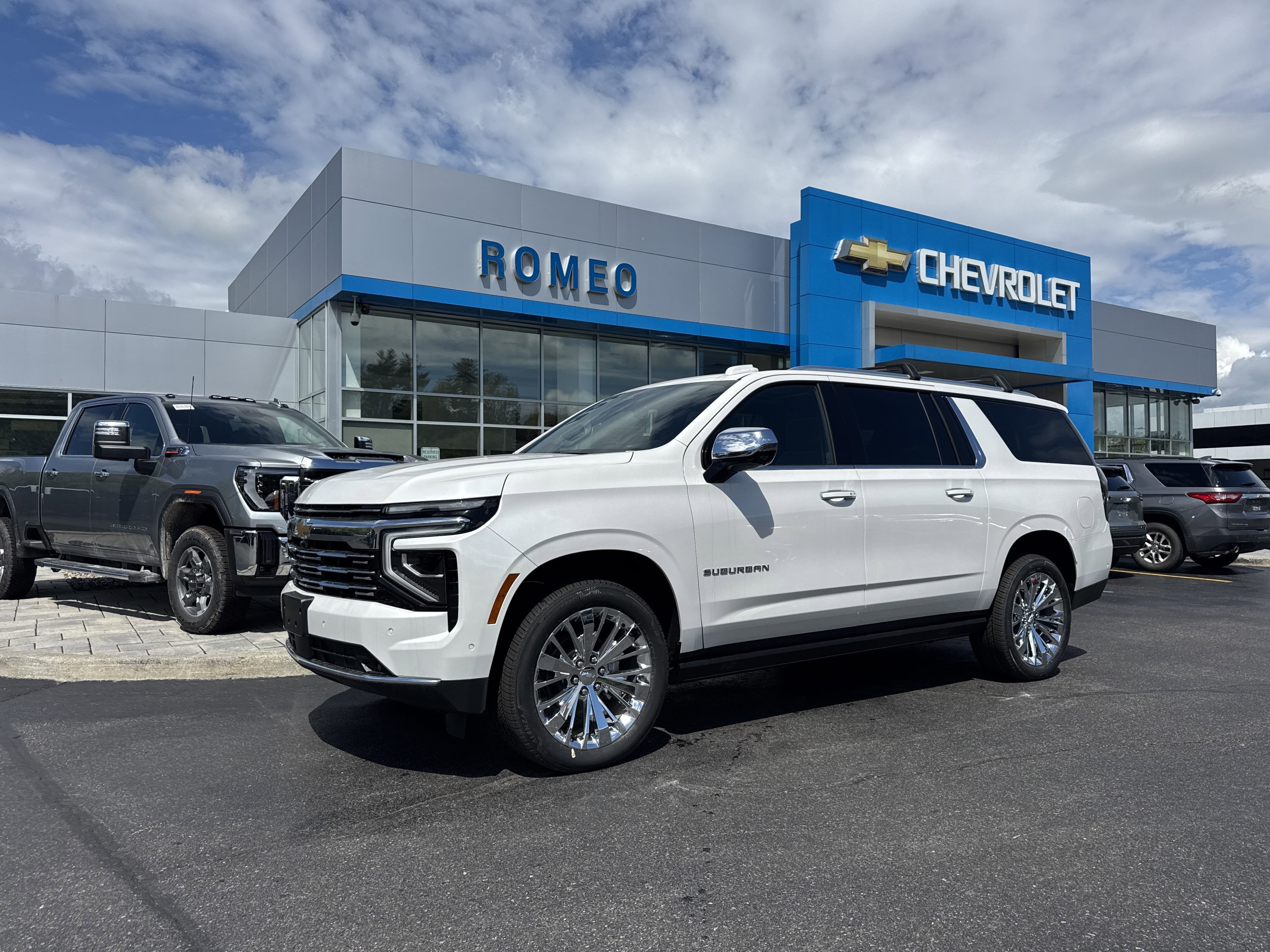 2025 Chevrolet Suburban Premier