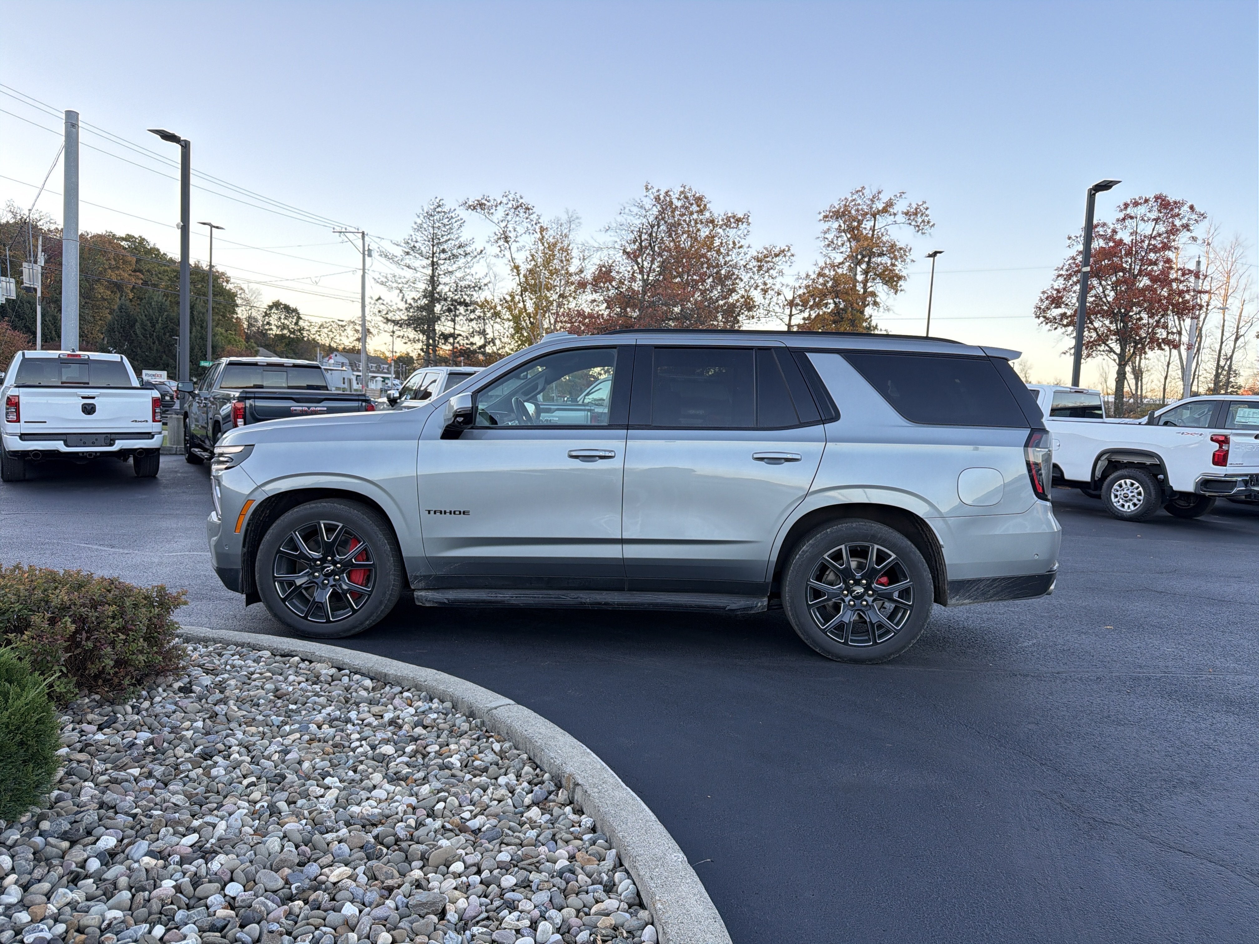 2025 Chevrolet Tahoe RST