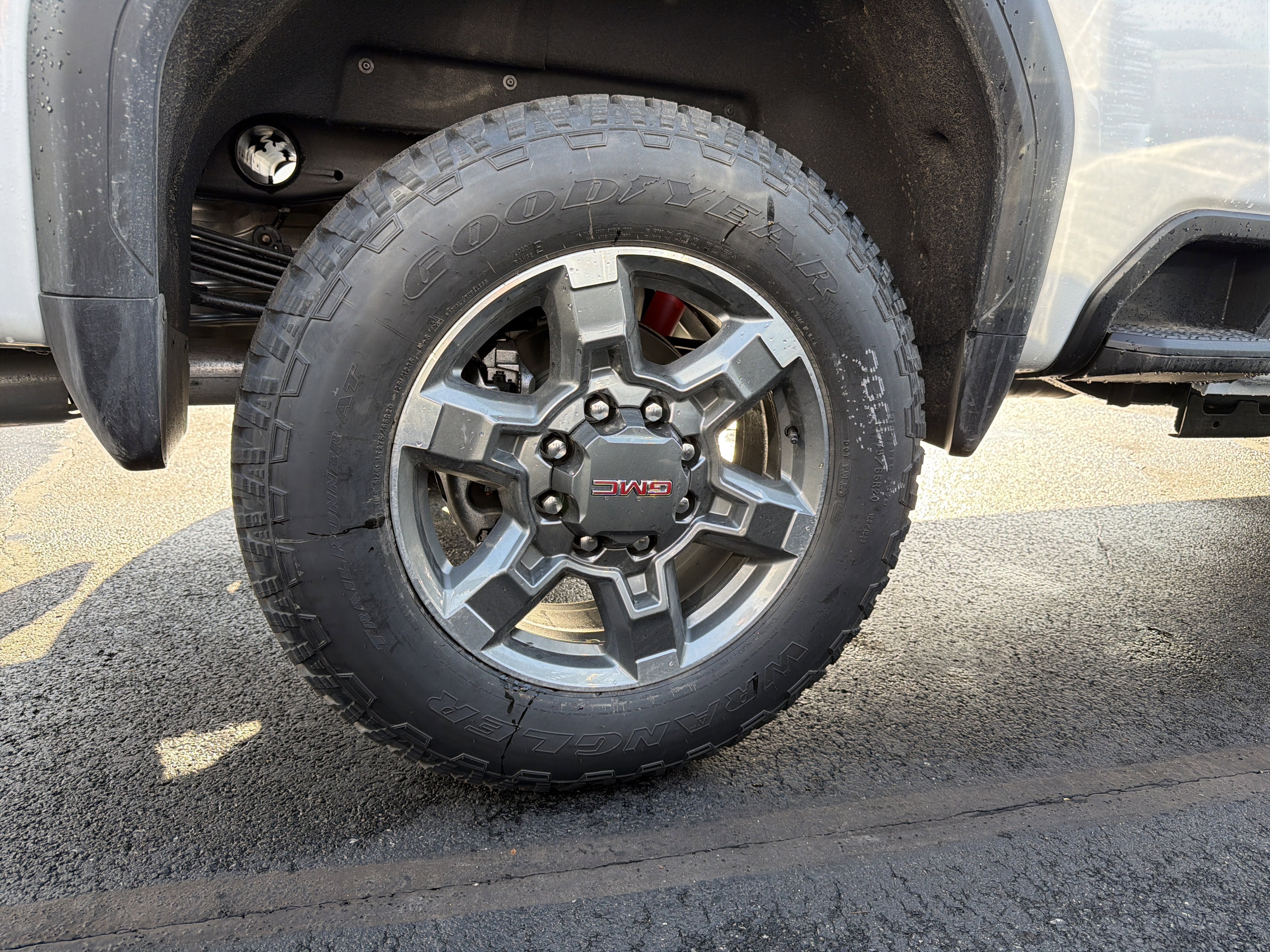 2026 GMC Sierra 2500 HD SLE