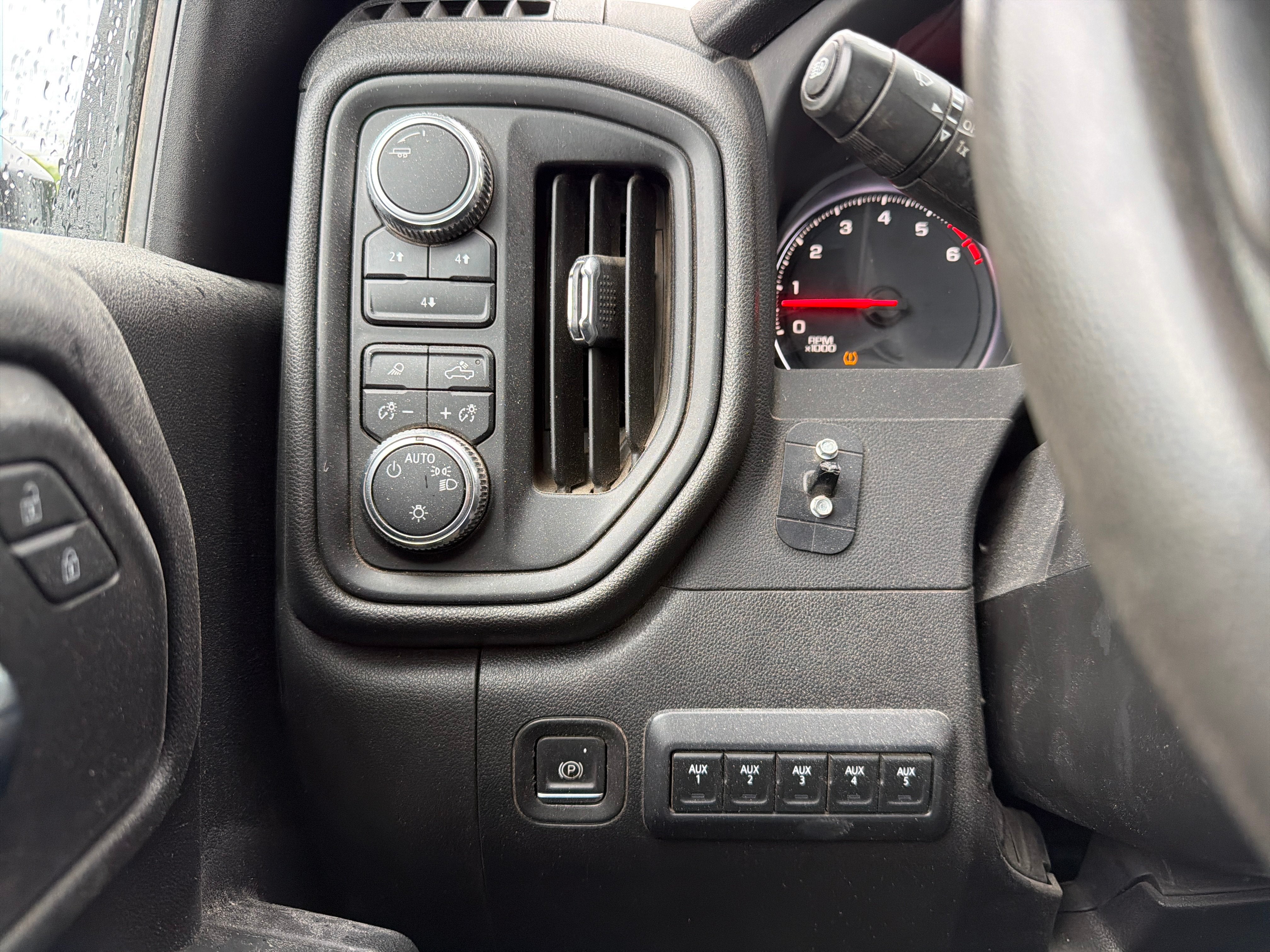 2024 GMC Sierra 3500 HD Pro