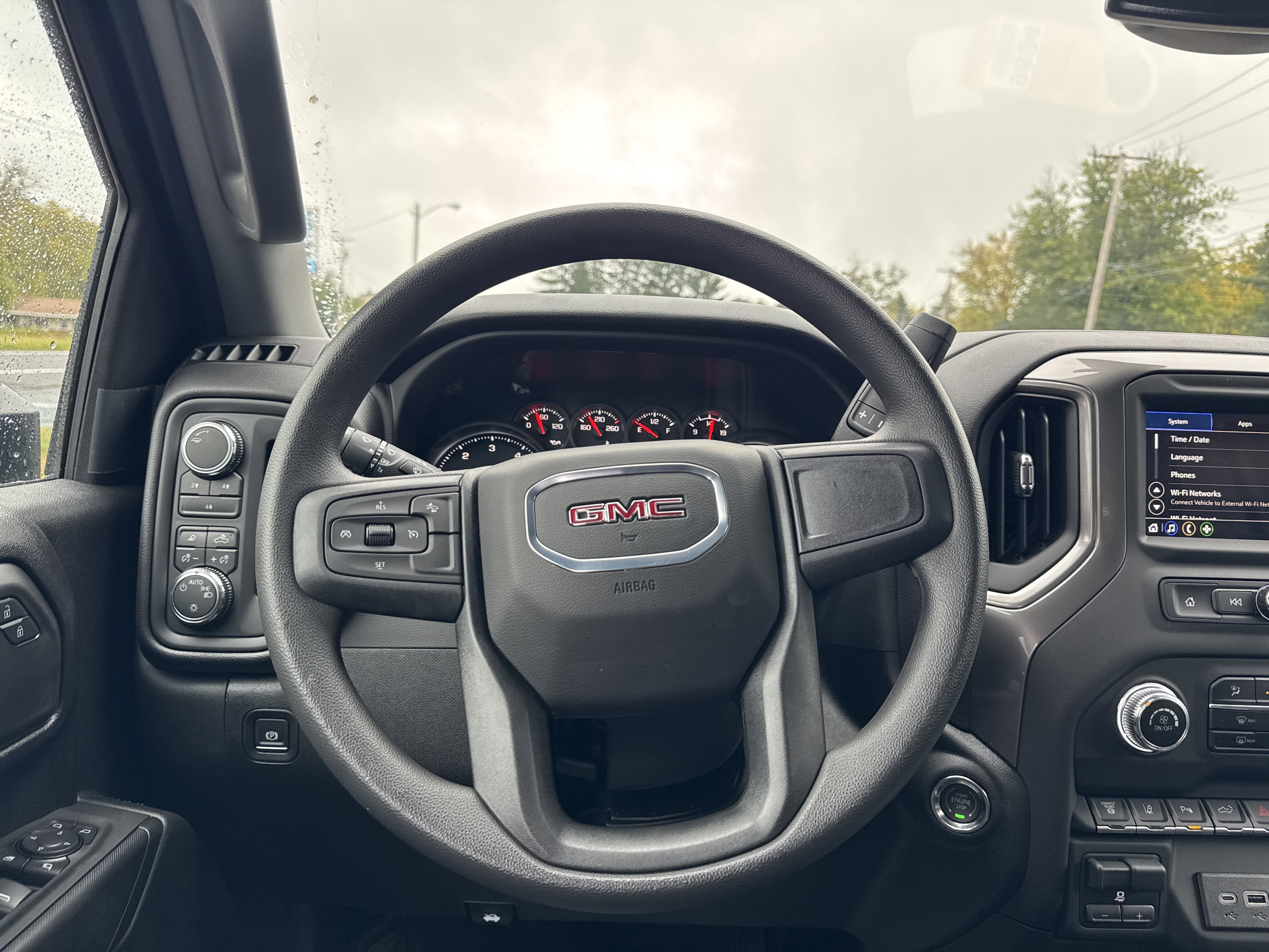 2025 GMC Sierra 2500 HD Pro