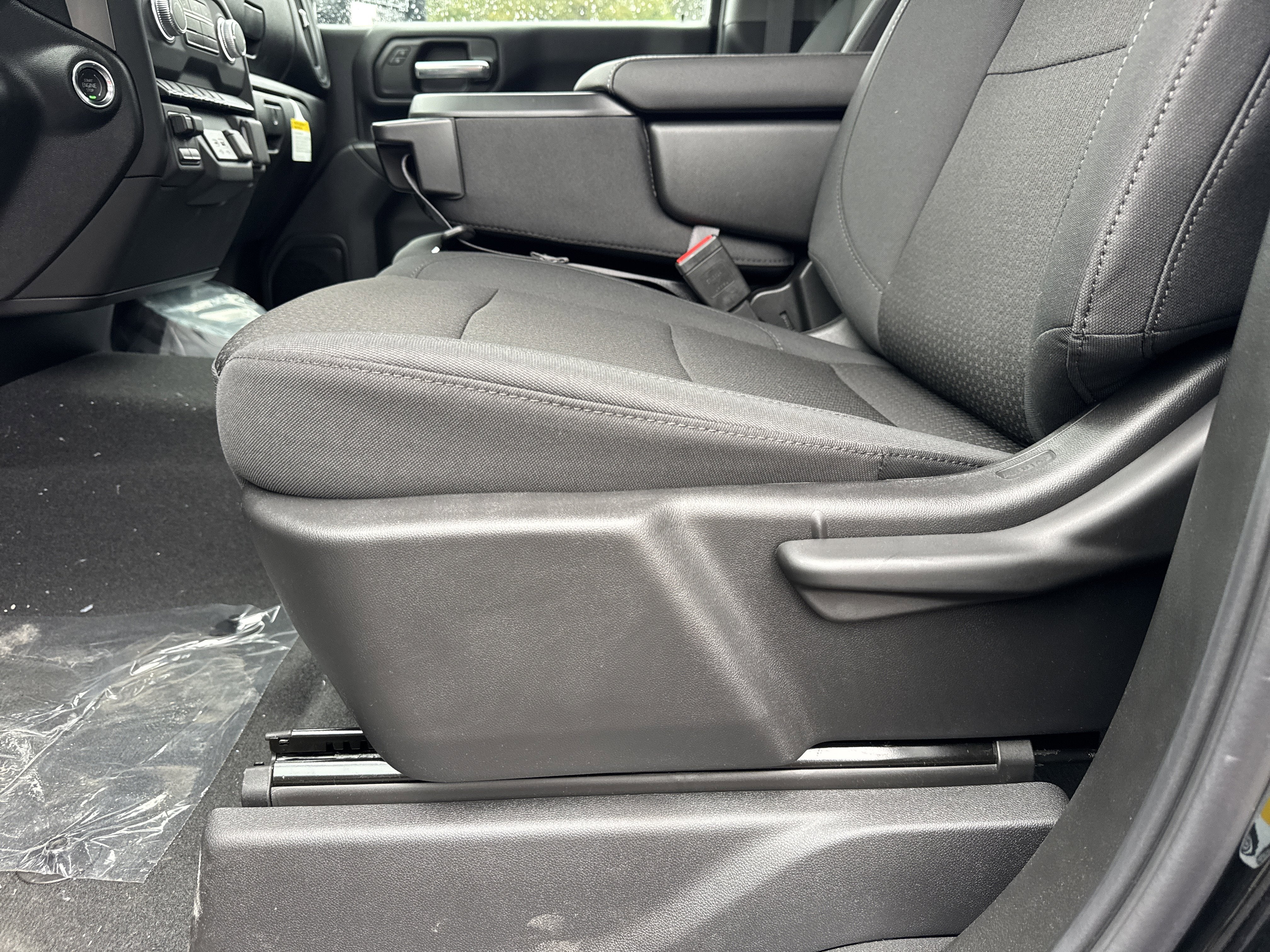 2025 GMC Sierra 2500 HD Pro