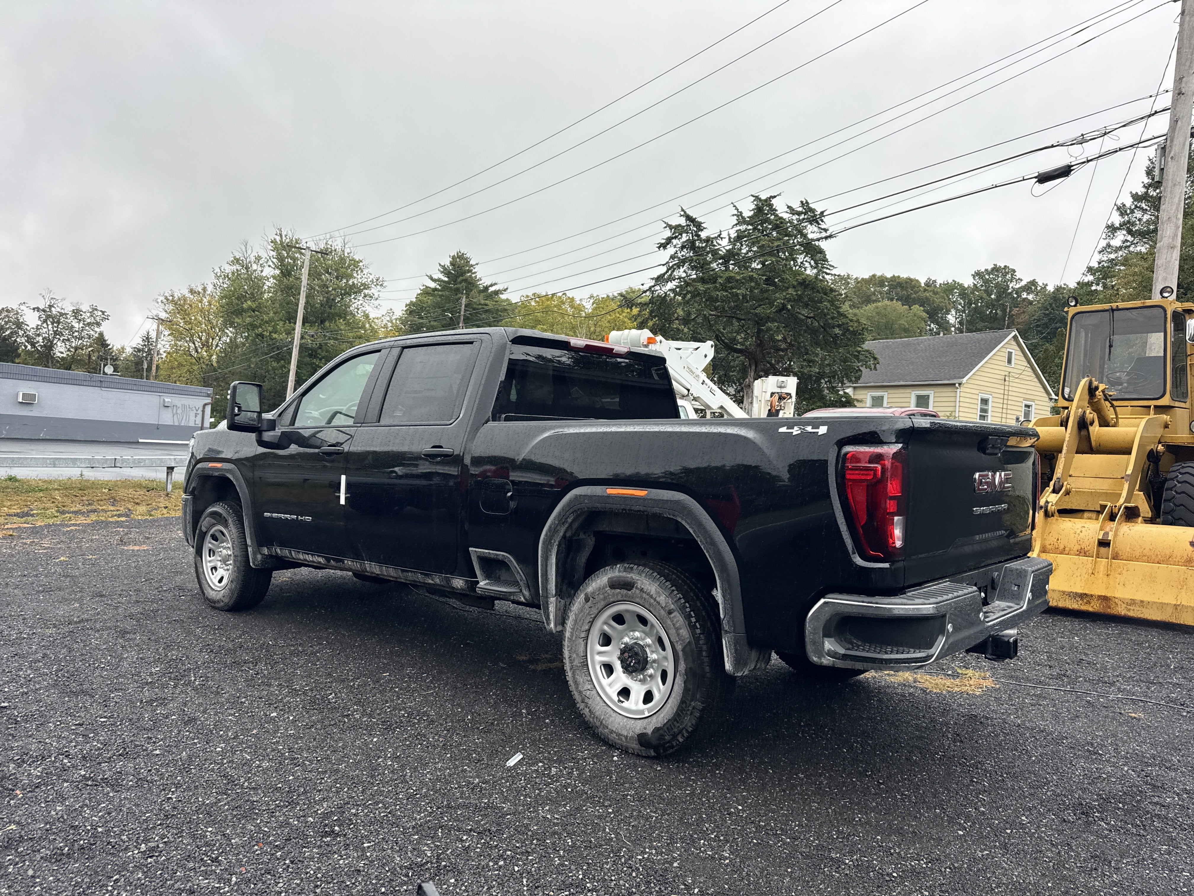 2025 GMC Sierra 2500 HD Pro