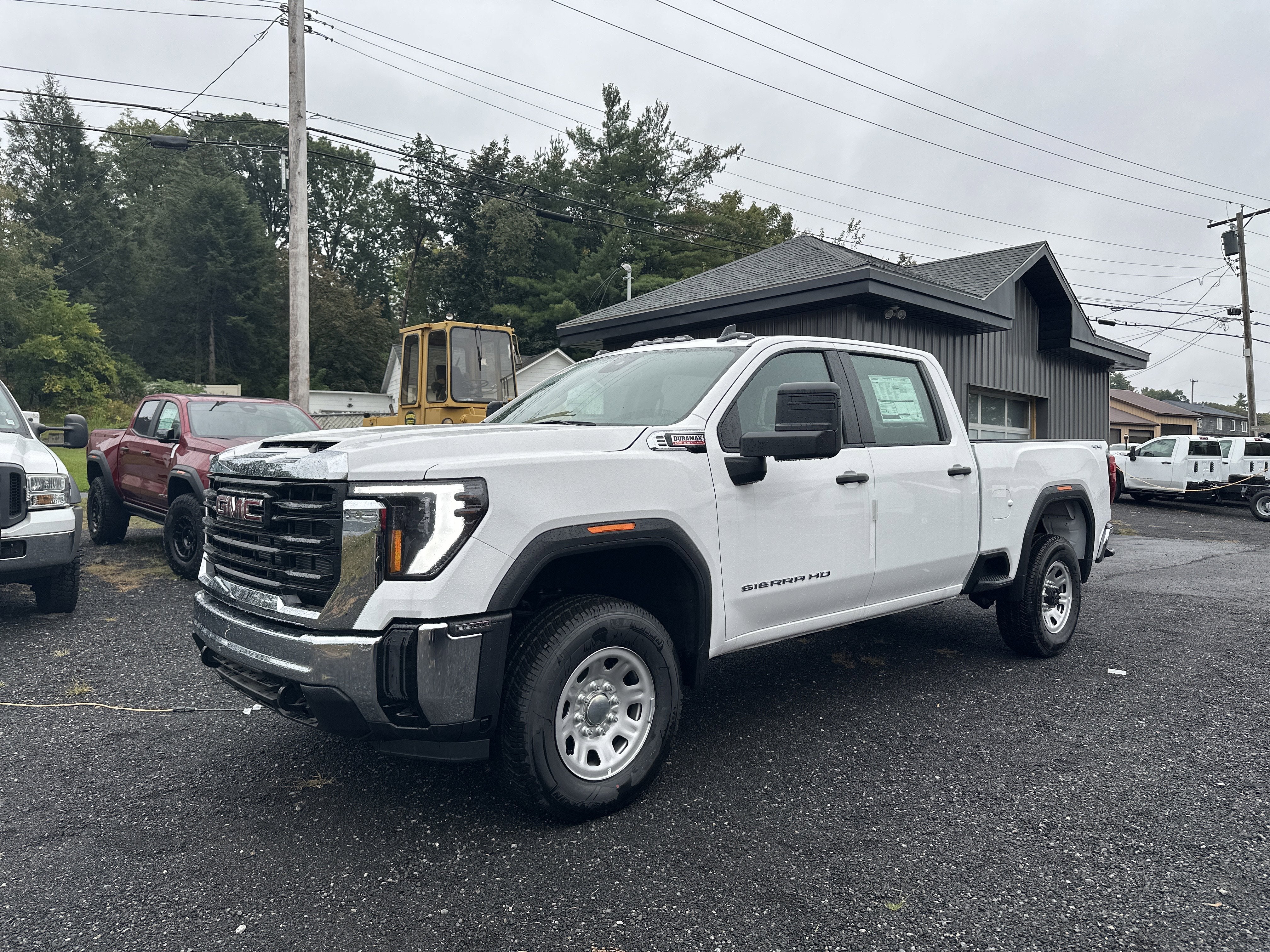 2025 GMC Sierra 2500 HD Pro