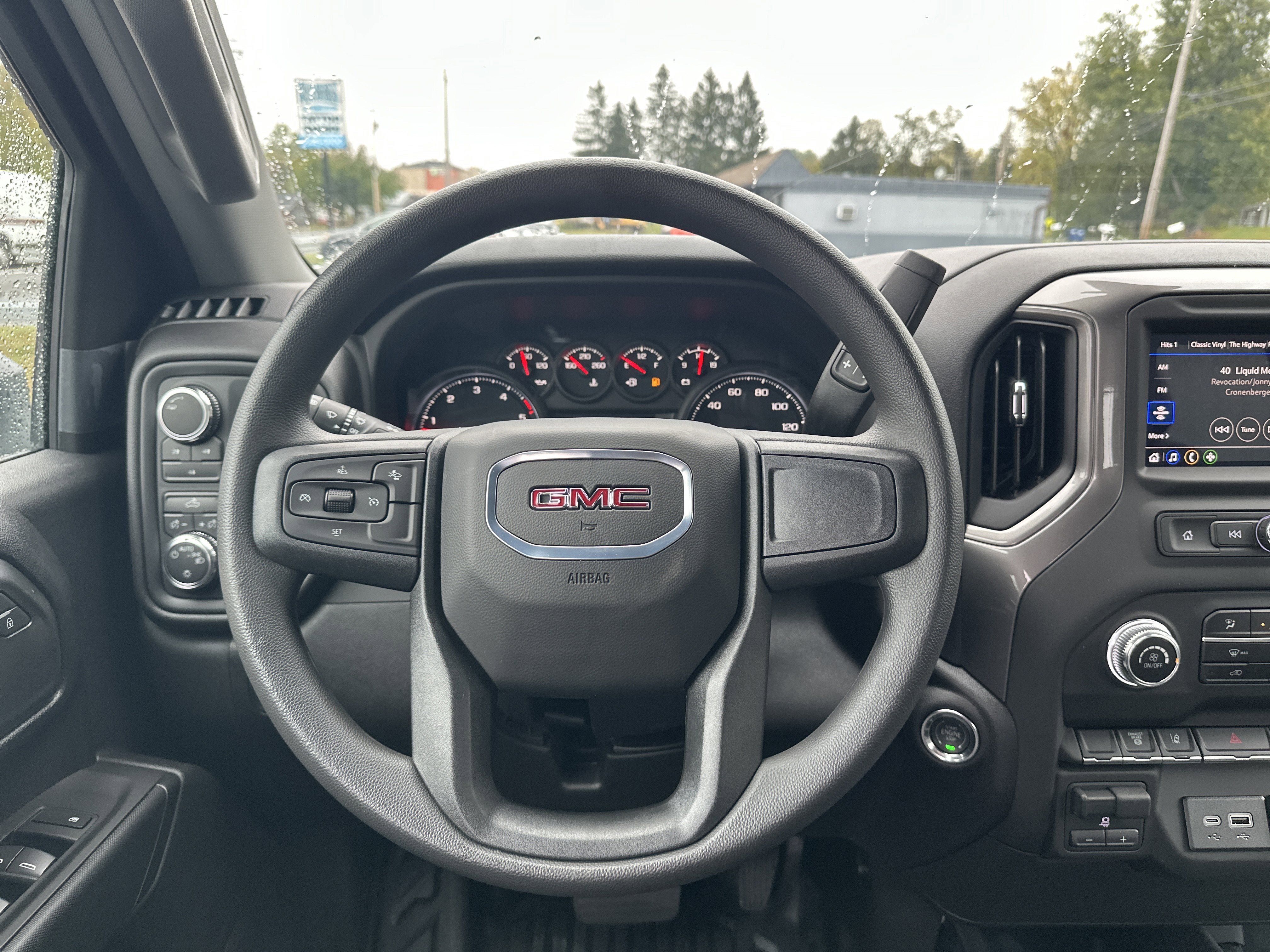 2025 GMC Sierra 2500 HD Pro