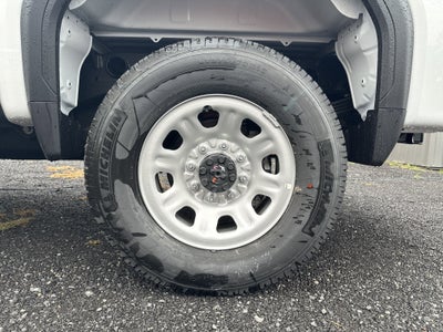 2025 GMC Sierra 2500 HD Pro