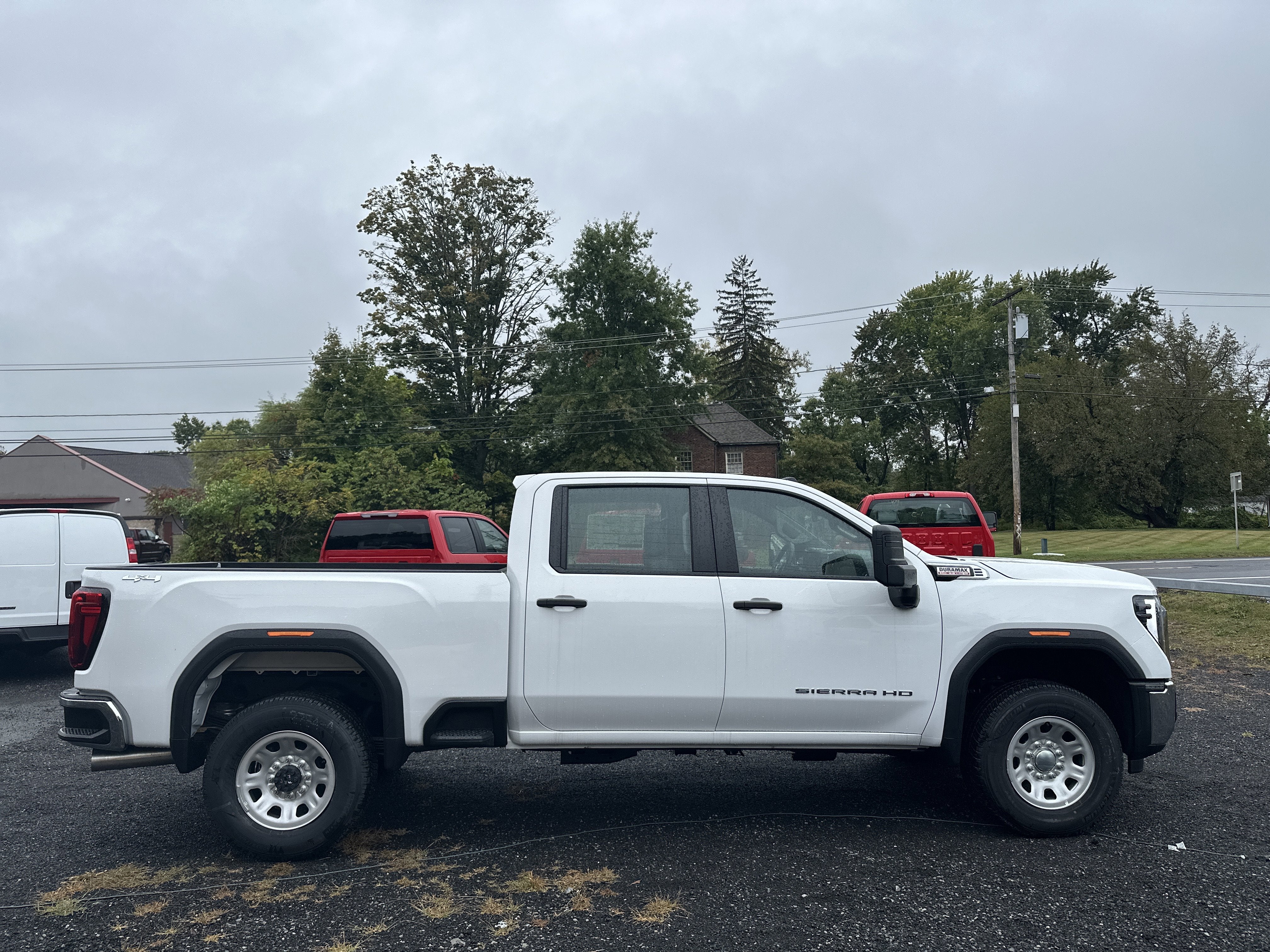 2025 GMC Sierra 2500 HD Pro