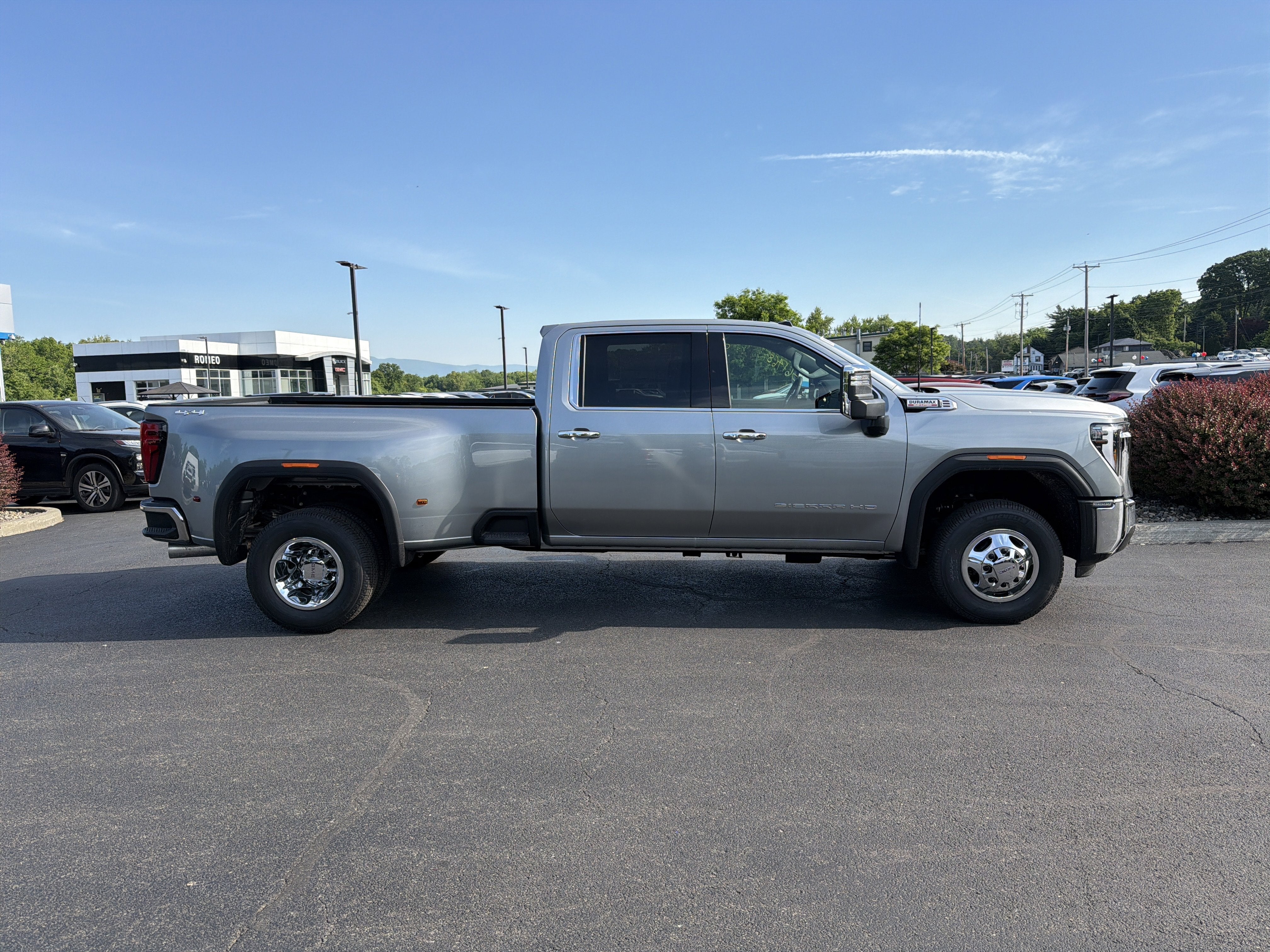 2026 GMC Sierra 3500 HD SLT DRW