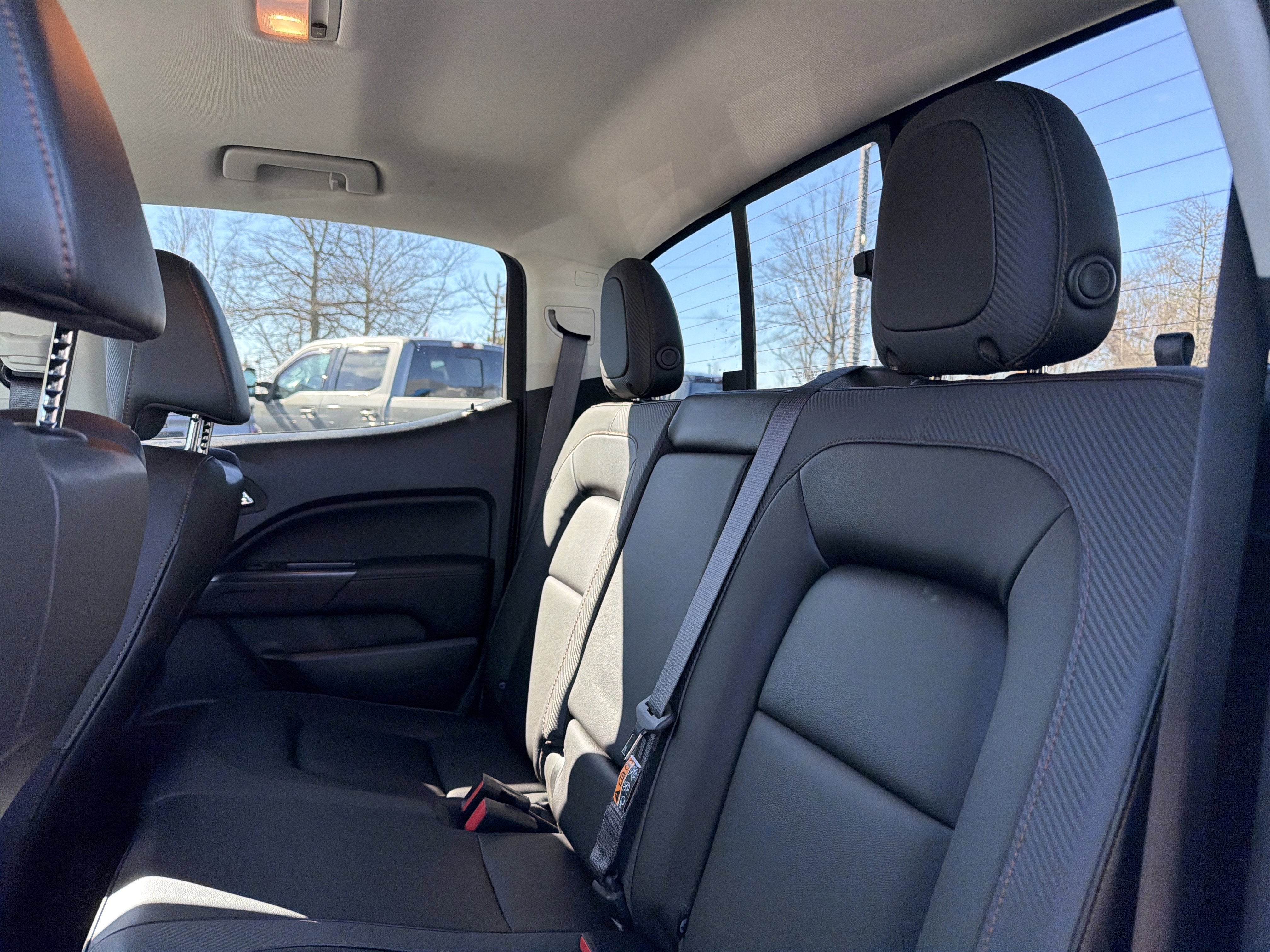 2022 GMC Canyon AT4 - Leather