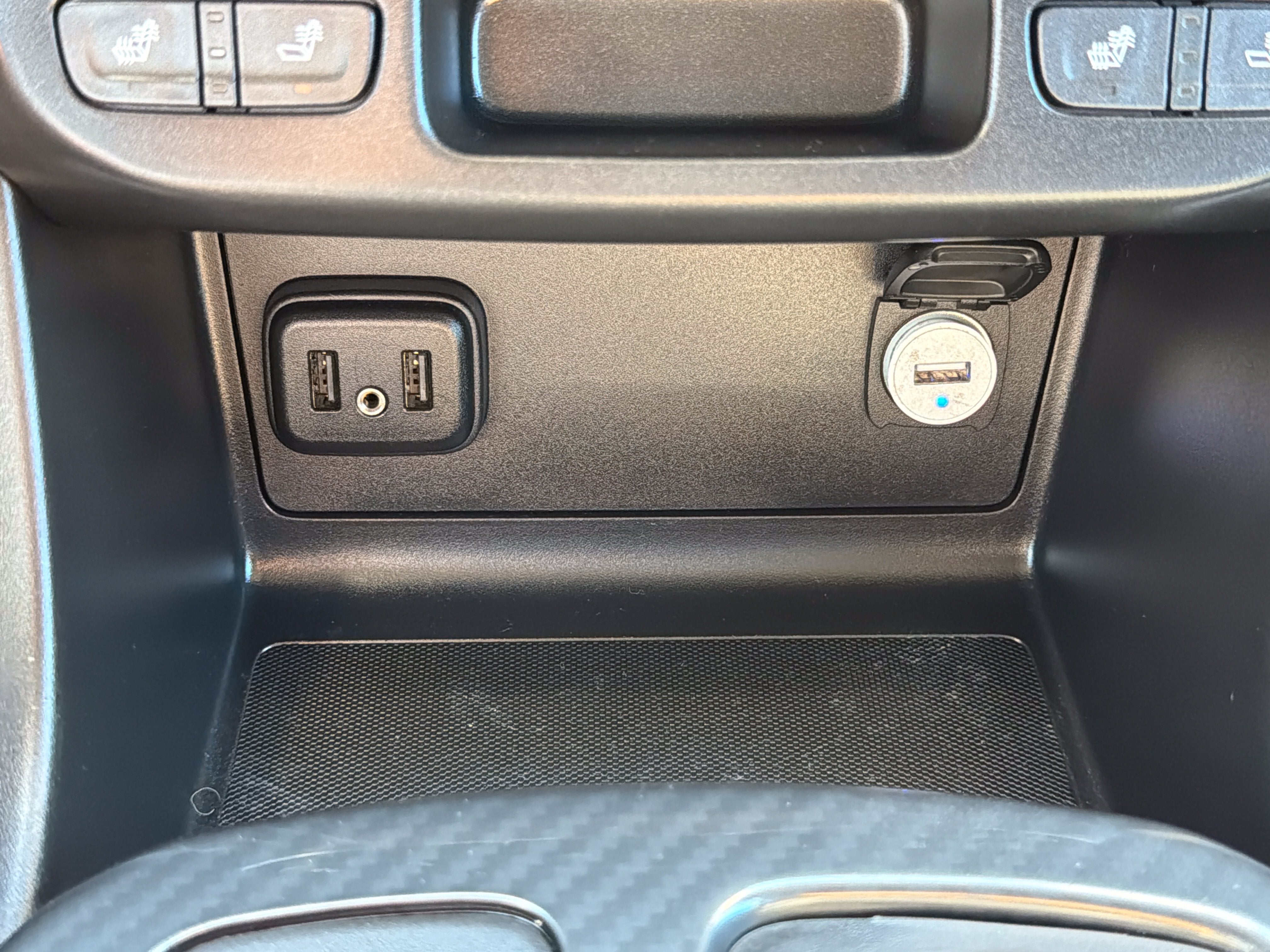 2021 GMC Canyon 4WD AT4 w/Leather