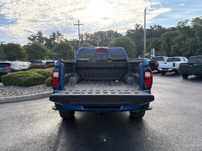 2024 GMC Canyon AT4