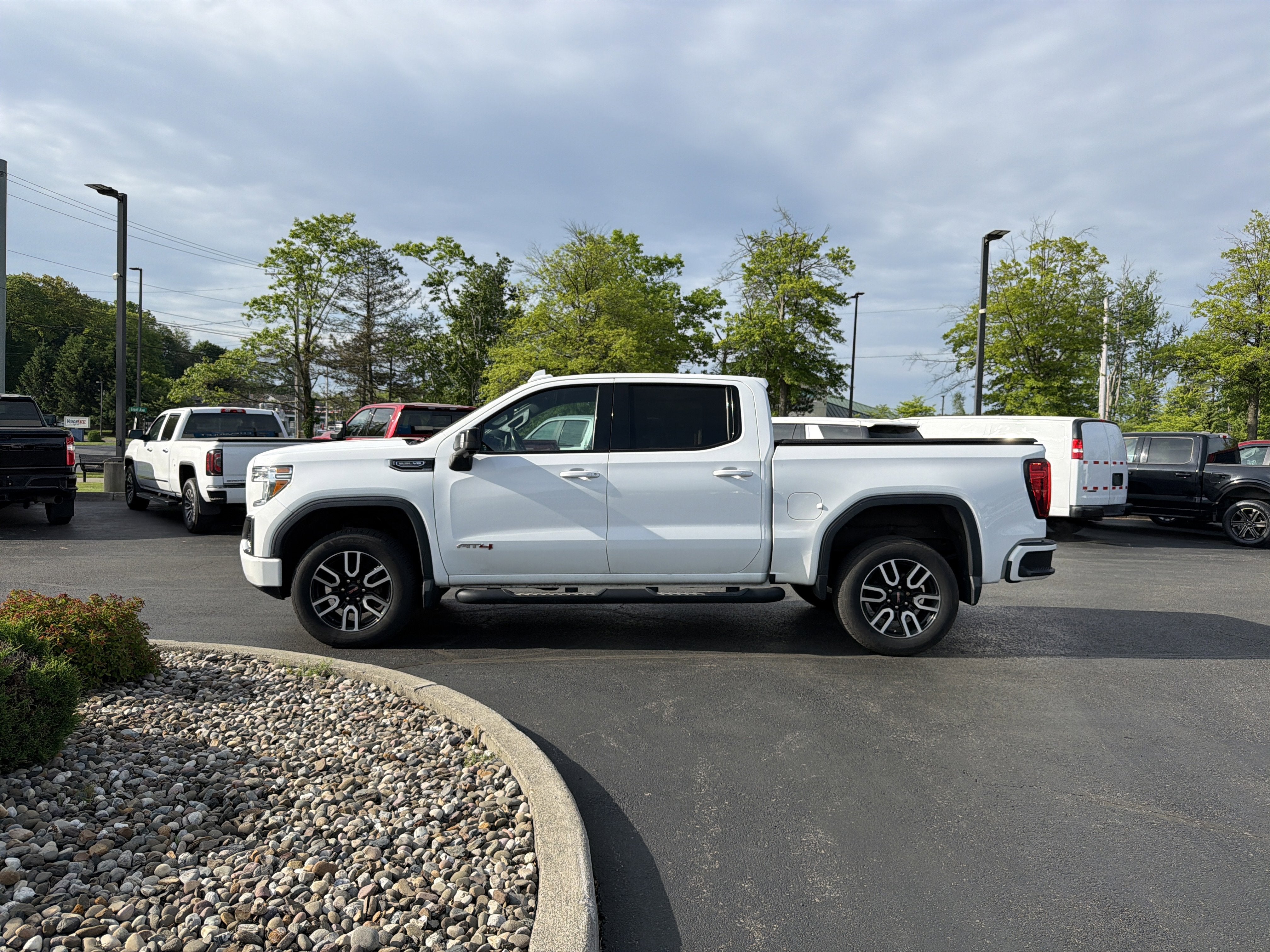 2021 GMC Sierra 1500 AT4