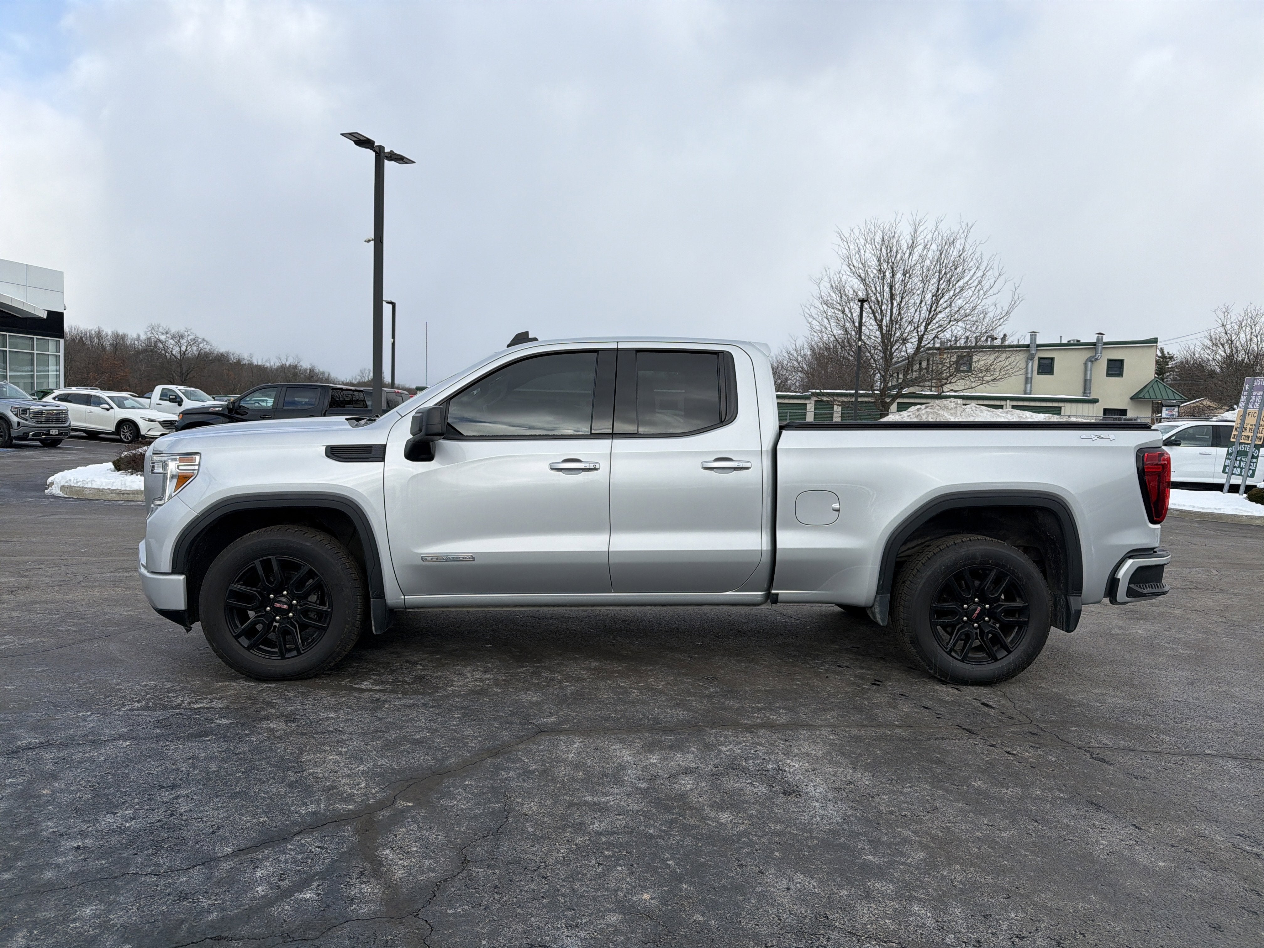 2022 GMC Sierra 1500 Limited Elevation