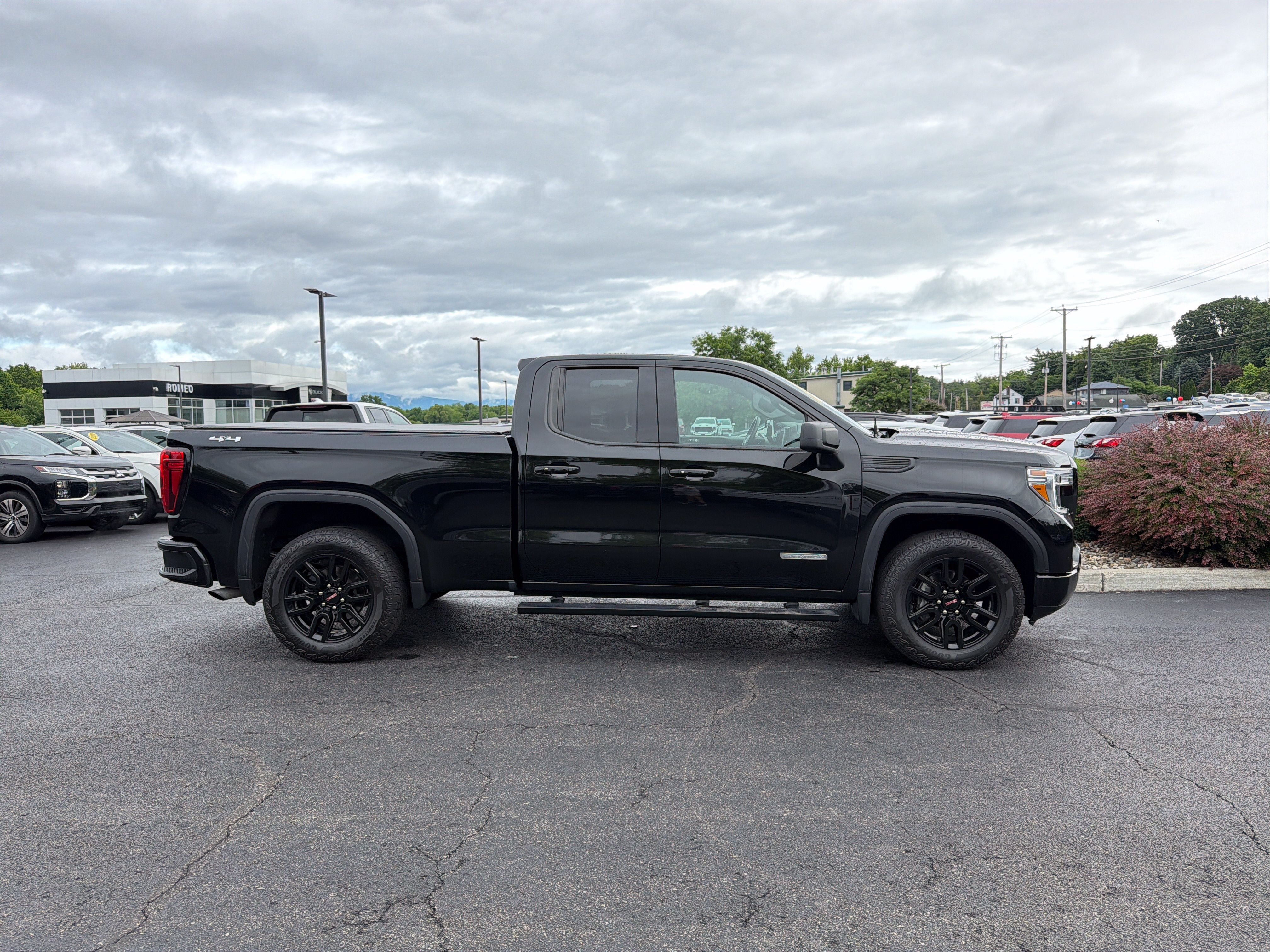 2021 GMC Sierra 1500 Elevation