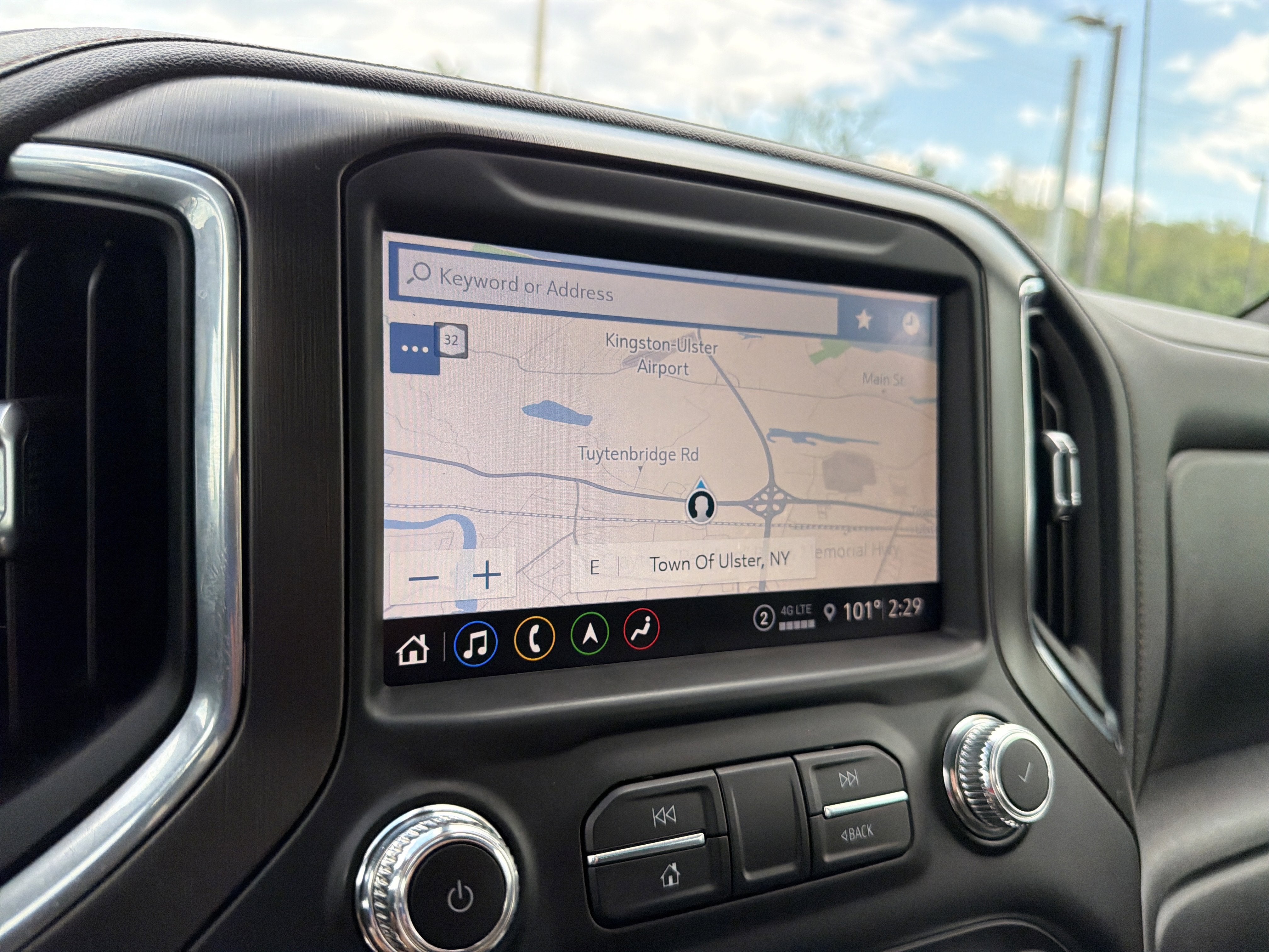 2021 GMC Sierra 1500 AT4