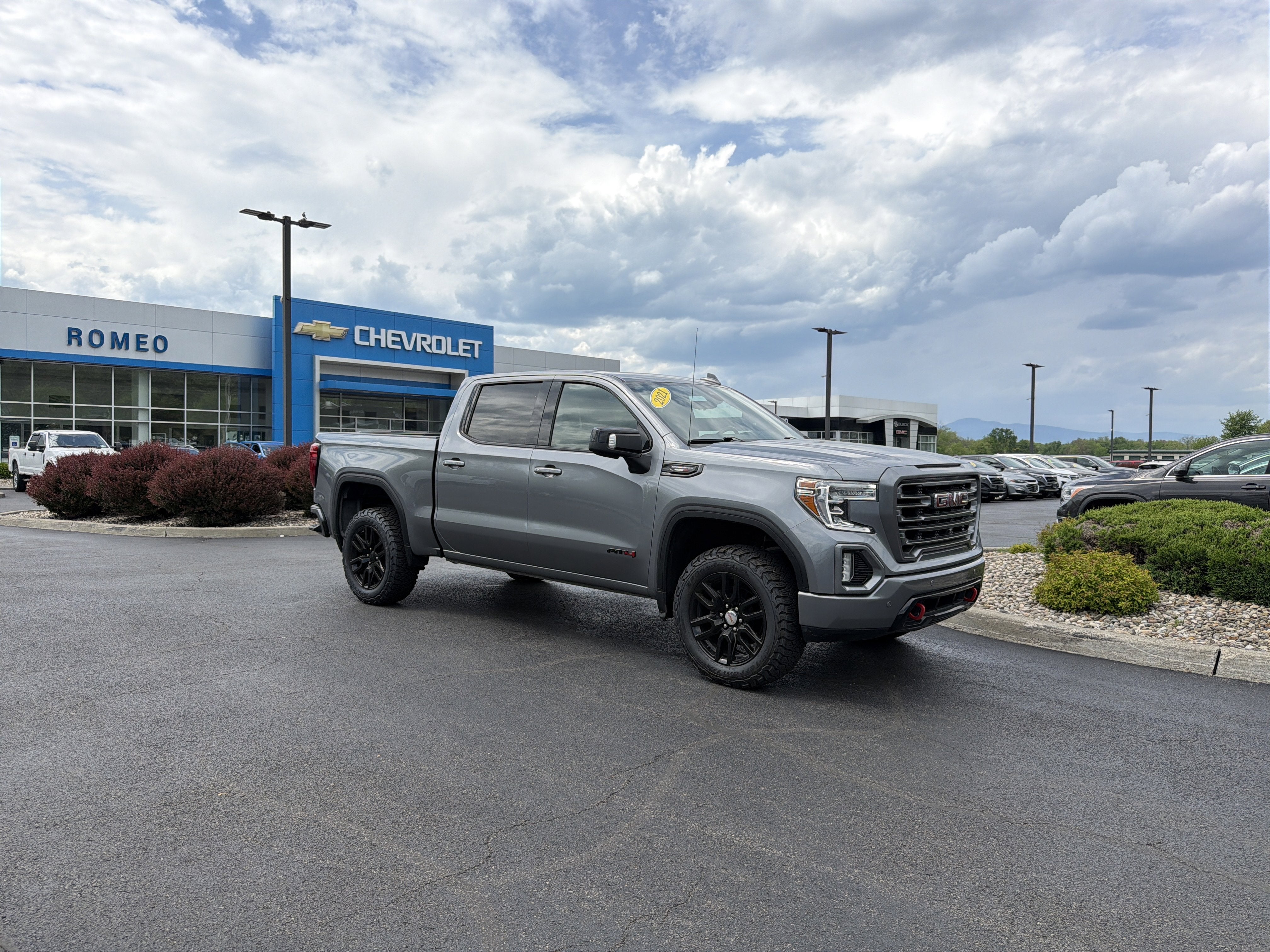 2021 GMC Sierra 1500 AT4