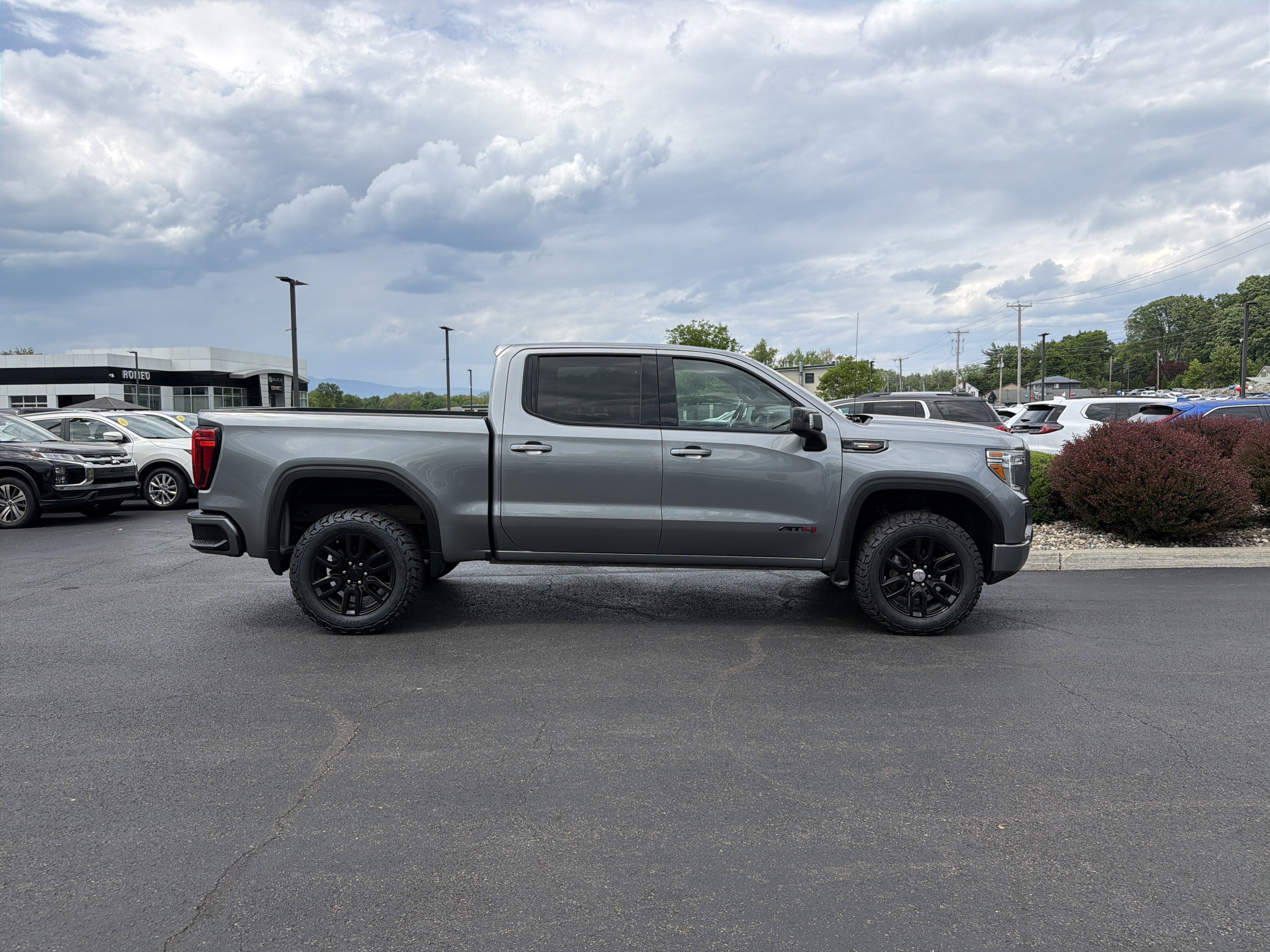 2021 GMC Sierra 1500 AT4