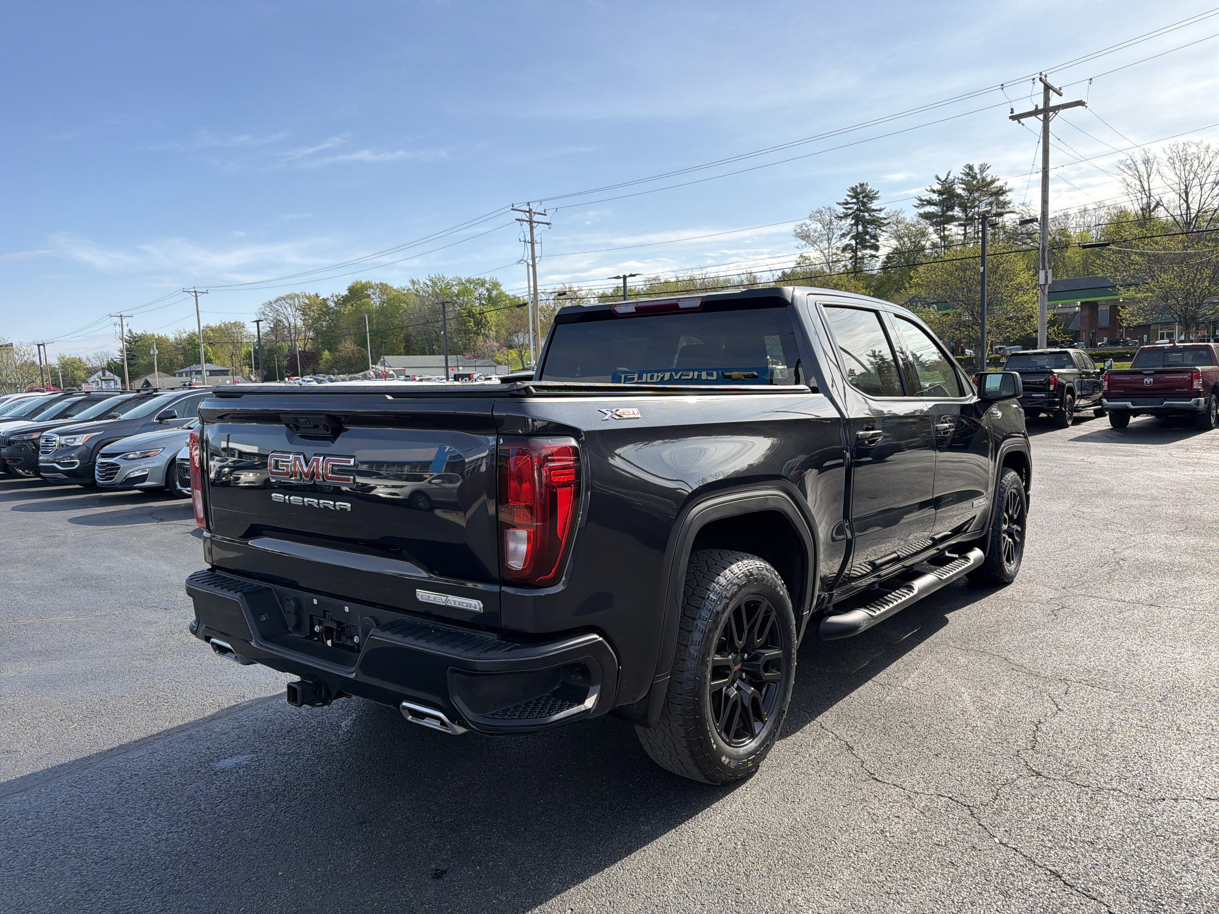 2023 GMC Sierra 1500 Elevation