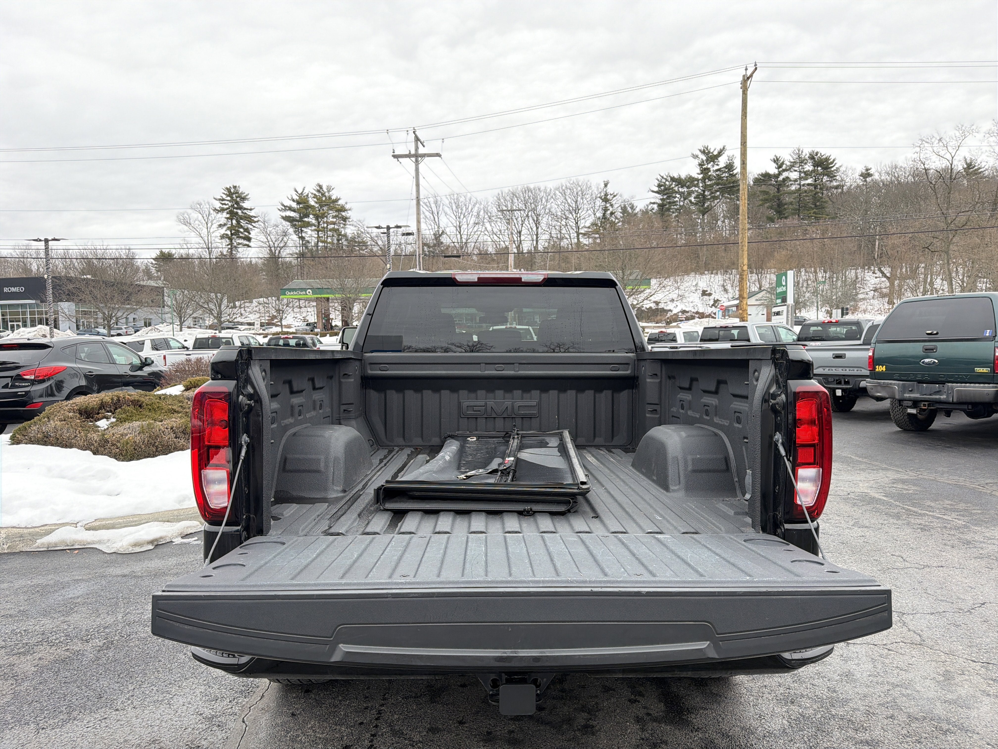 2024 GMC Sierra 1500 Elevation