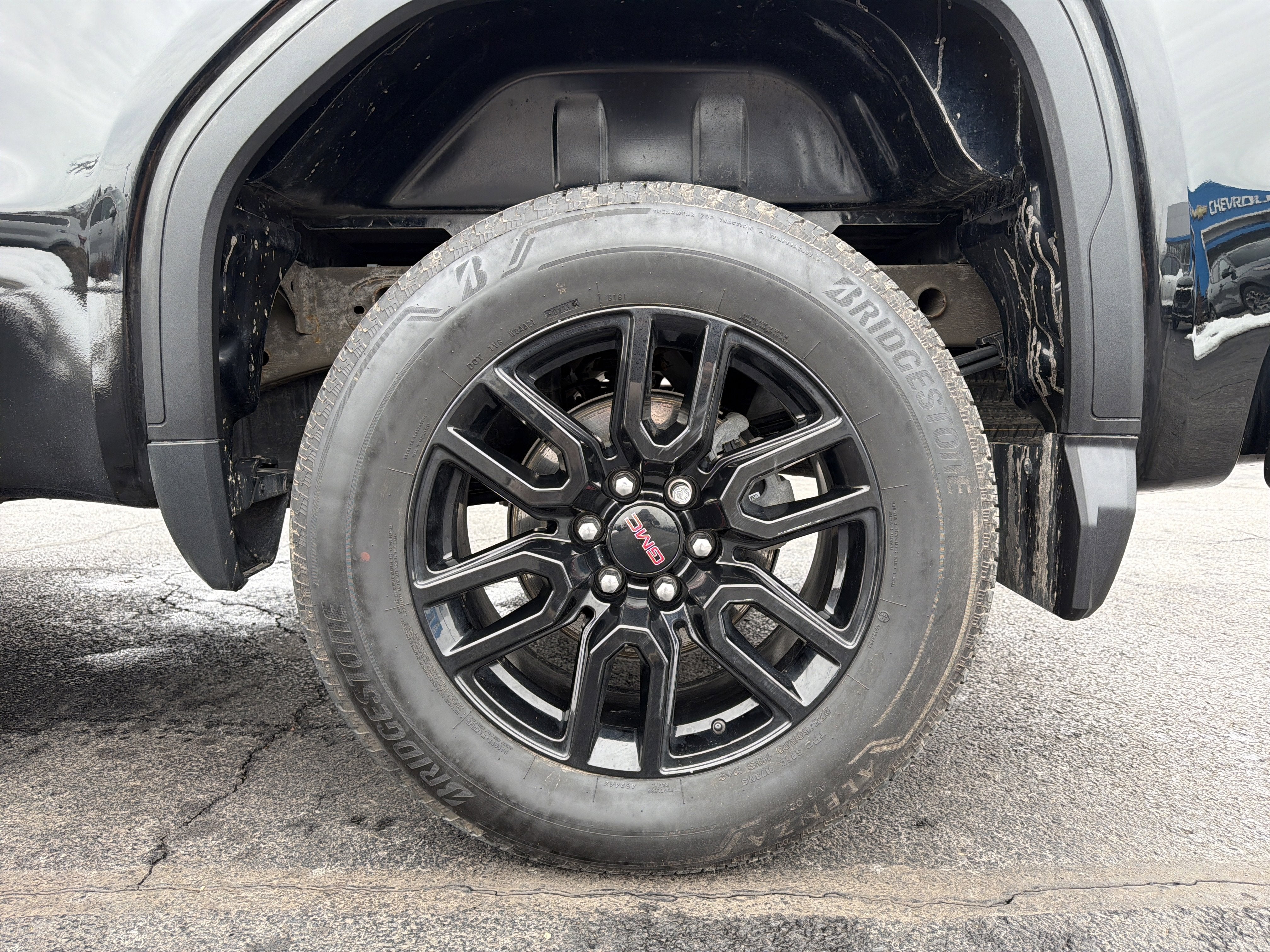 2024 GMC Sierra 1500 Elevation