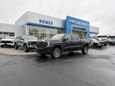2023 GMC Sierra 1500 AT4