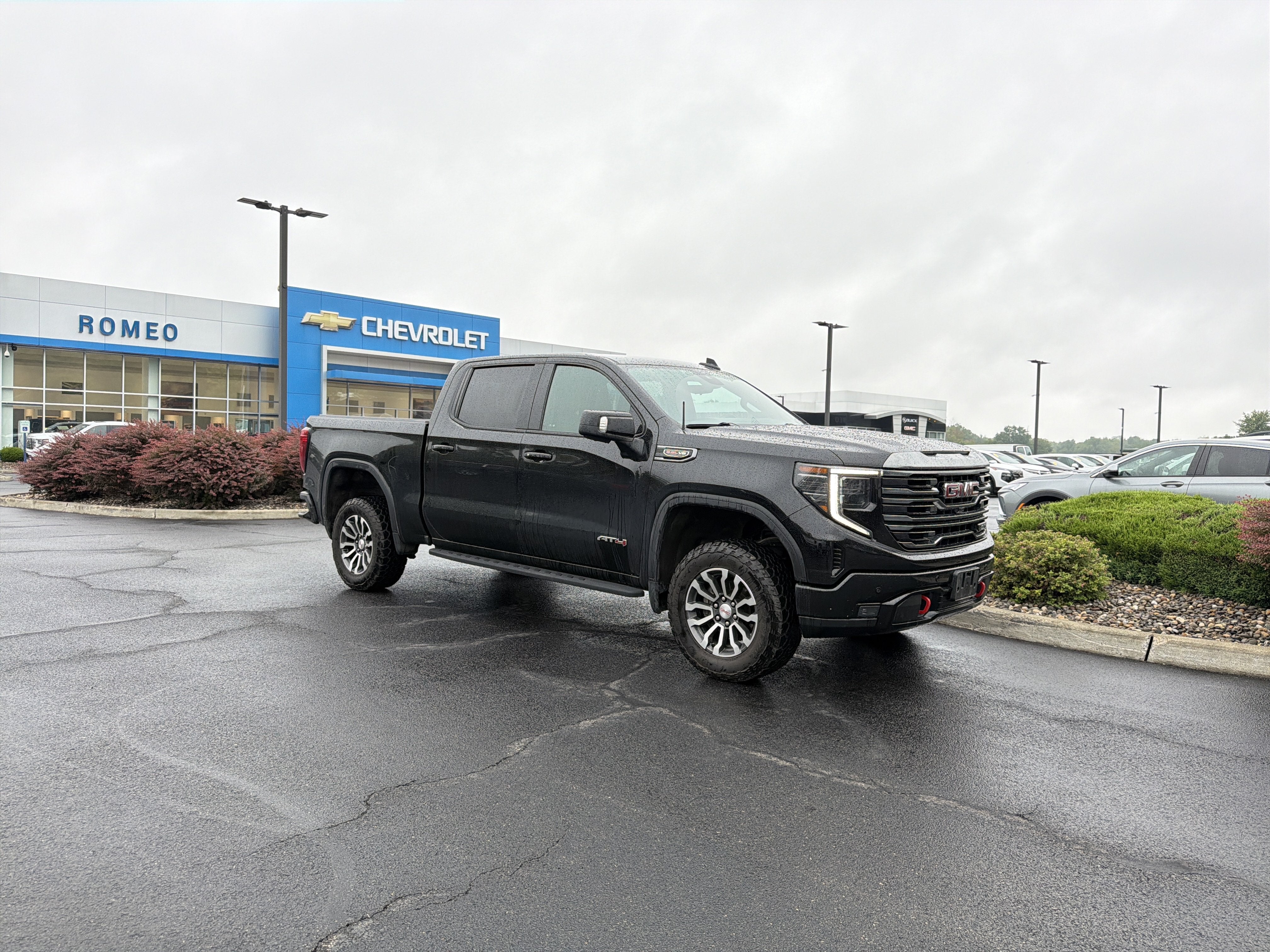 2023 GMC Sierra 1500 AT4