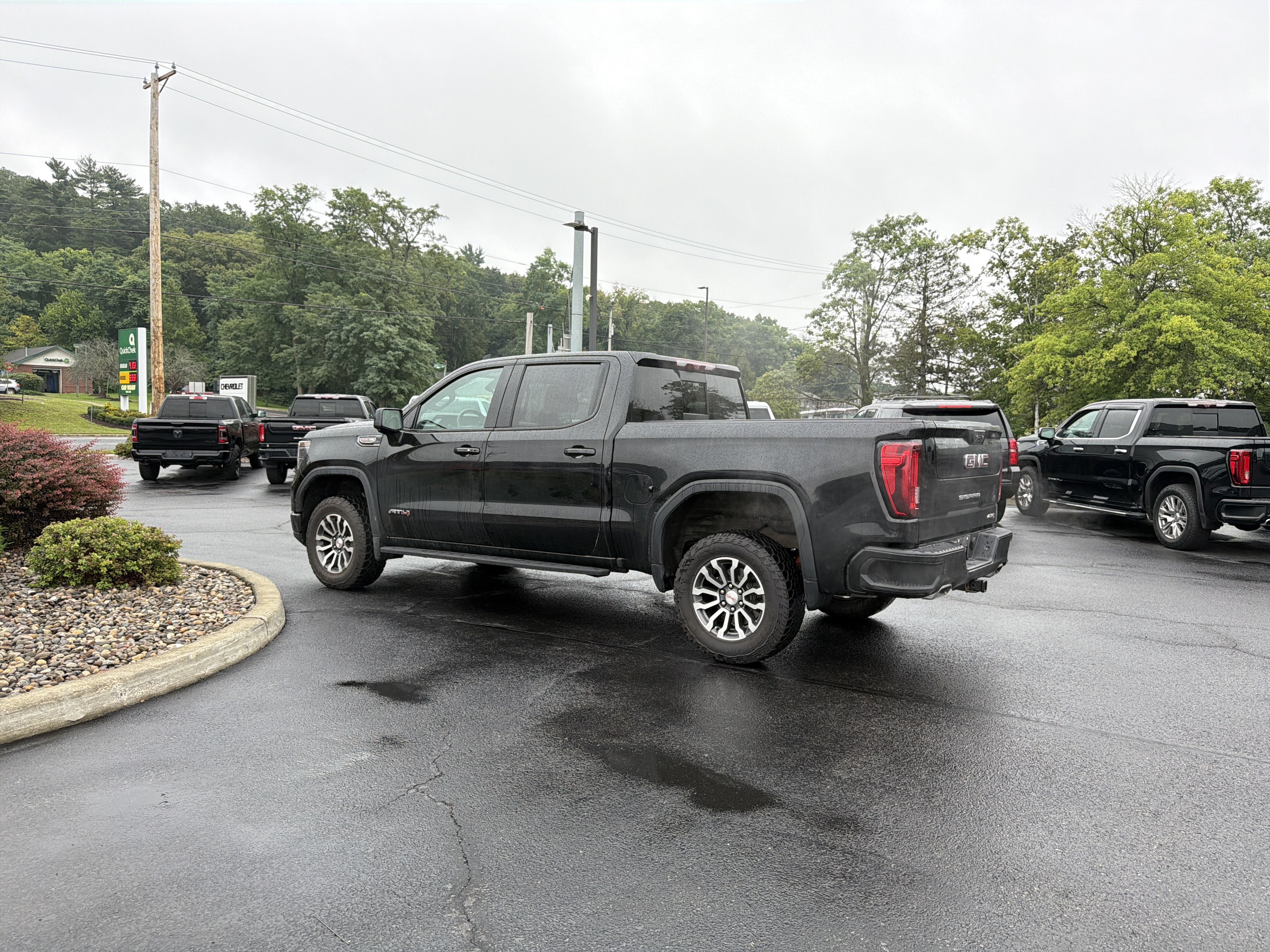 2023 GMC Sierra 1500 AT4