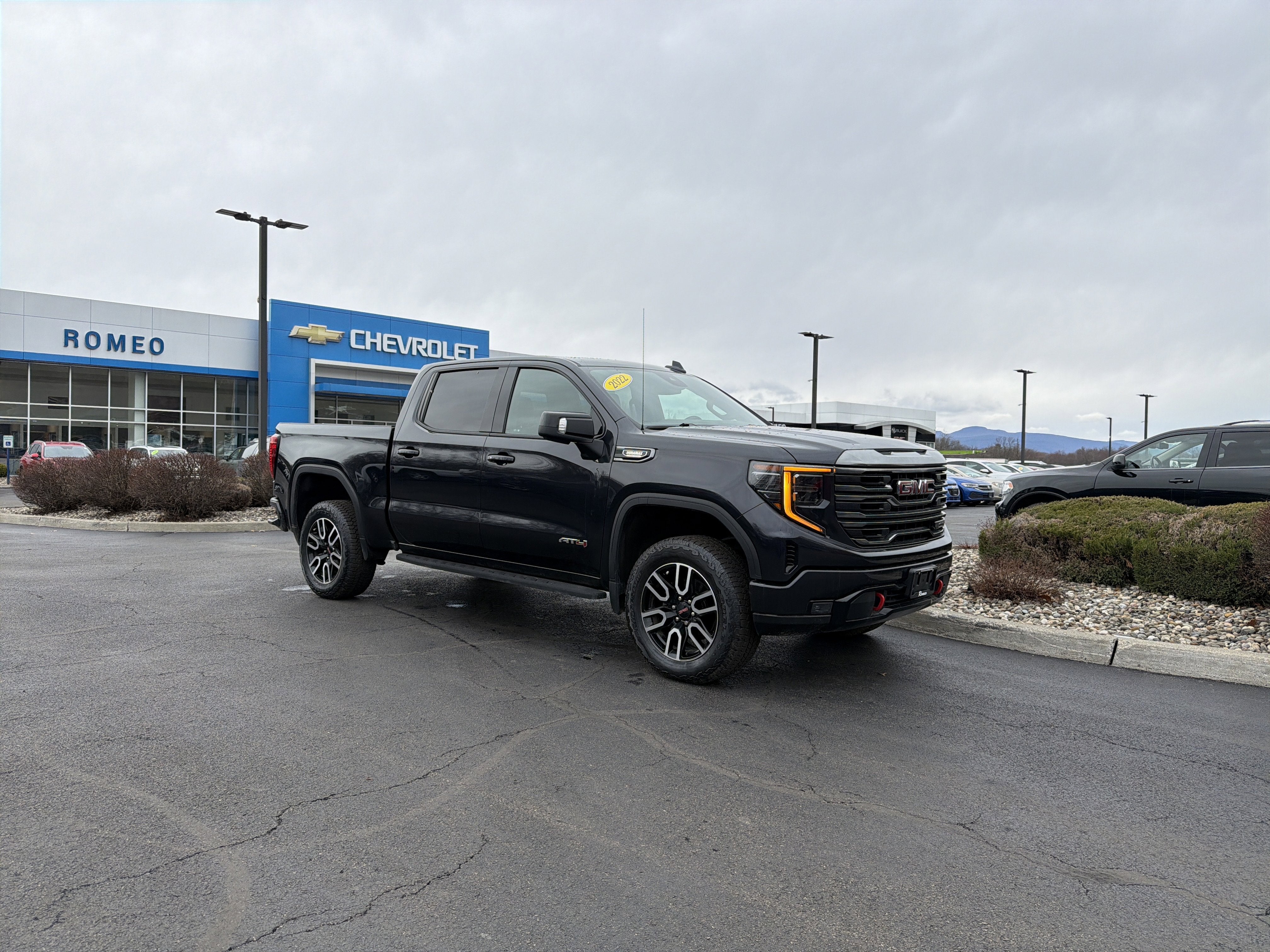 2022 GMC Sierra 1500 AT4