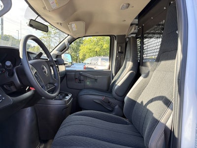 2025 GMC Savana Cargo Work Van