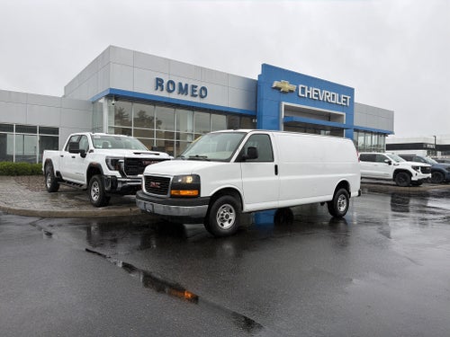2022 GMC Savana Cargo 3500 Work Van