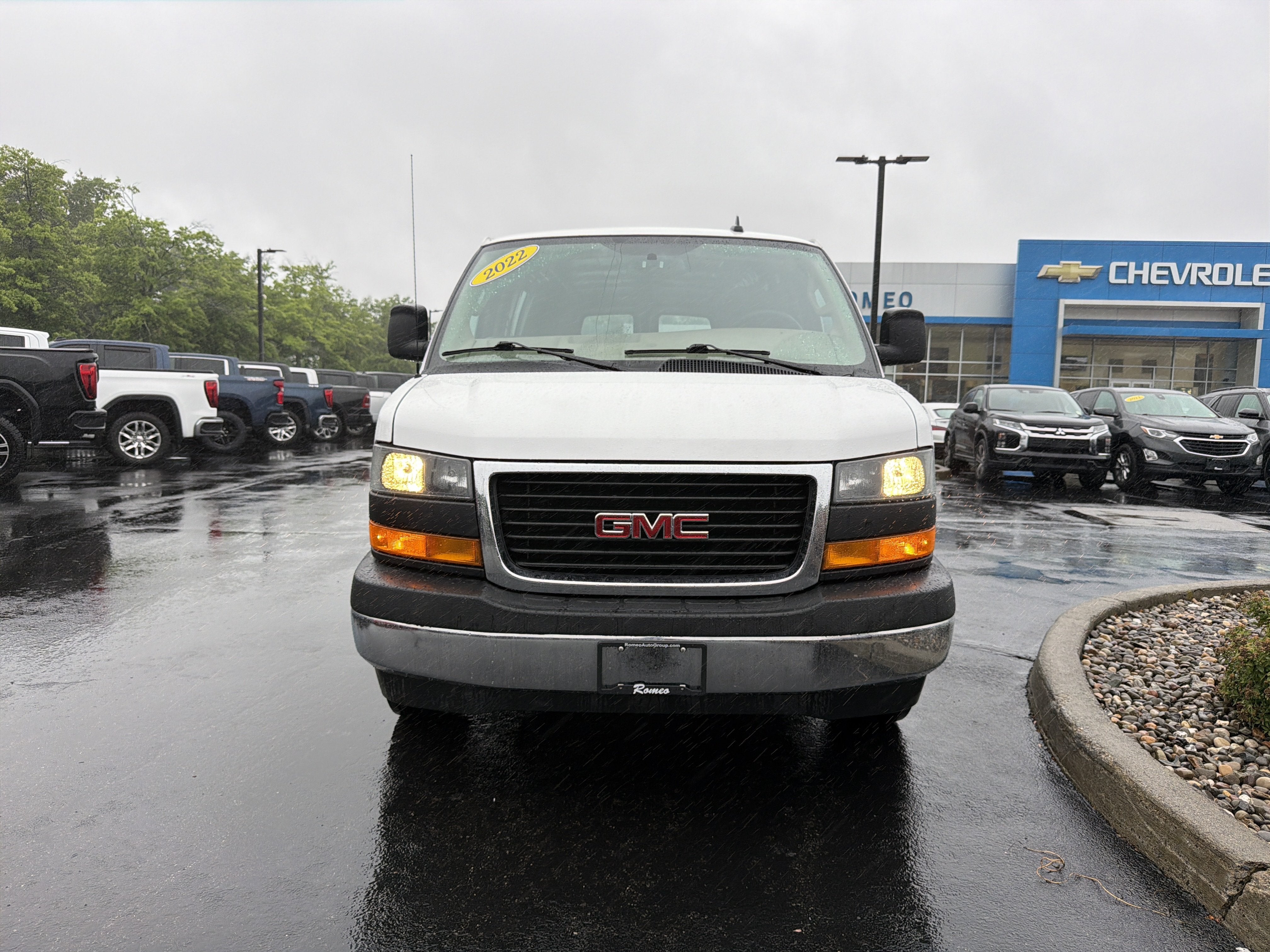 2022 GMC Savana Cargo 3500 Work Van