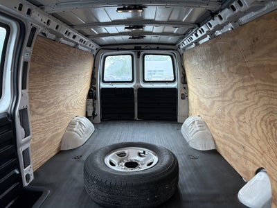 2022 GMC Savana Cargo 3500 Work Van
