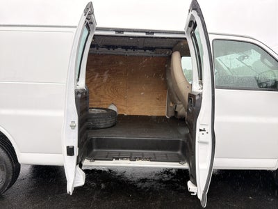 2022 GMC Savana Cargo 3500 Work Van
