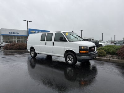 2022 GMC Savana Cargo 3500 Work Van