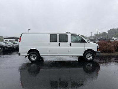 2022 GMC Savana Cargo 3500 Work Van