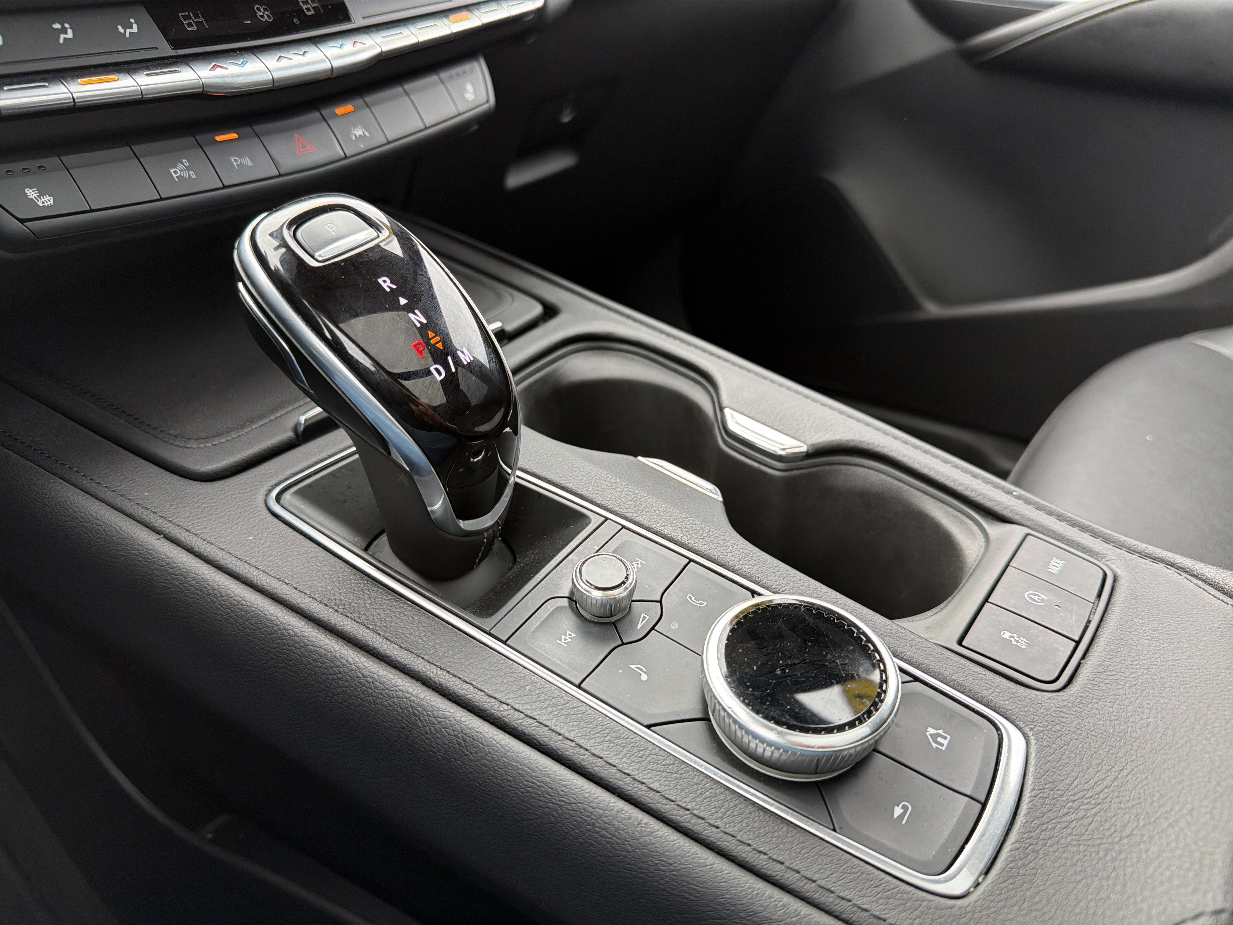 2022 Cadillac XT4 Sport