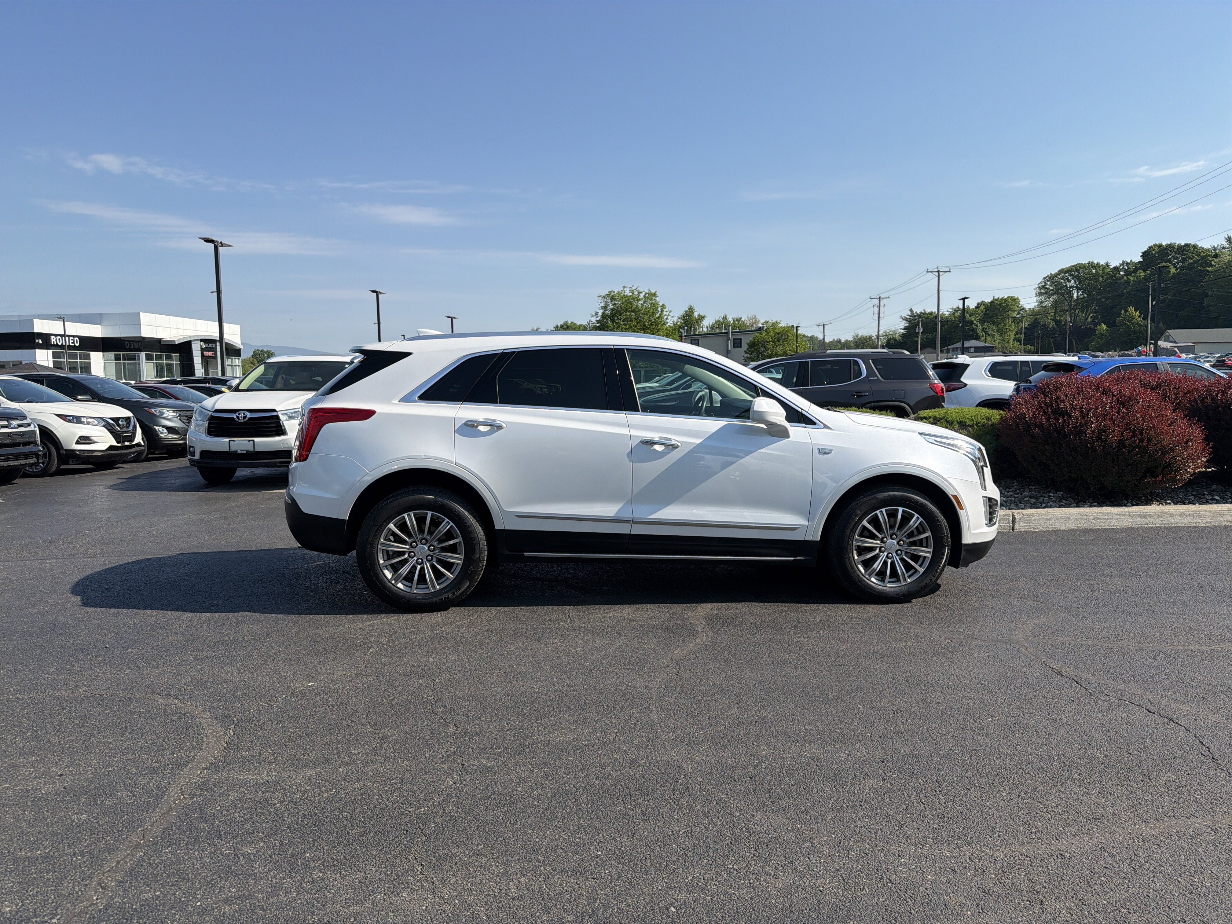 2017 Cadillac XT5 Luxury AWD