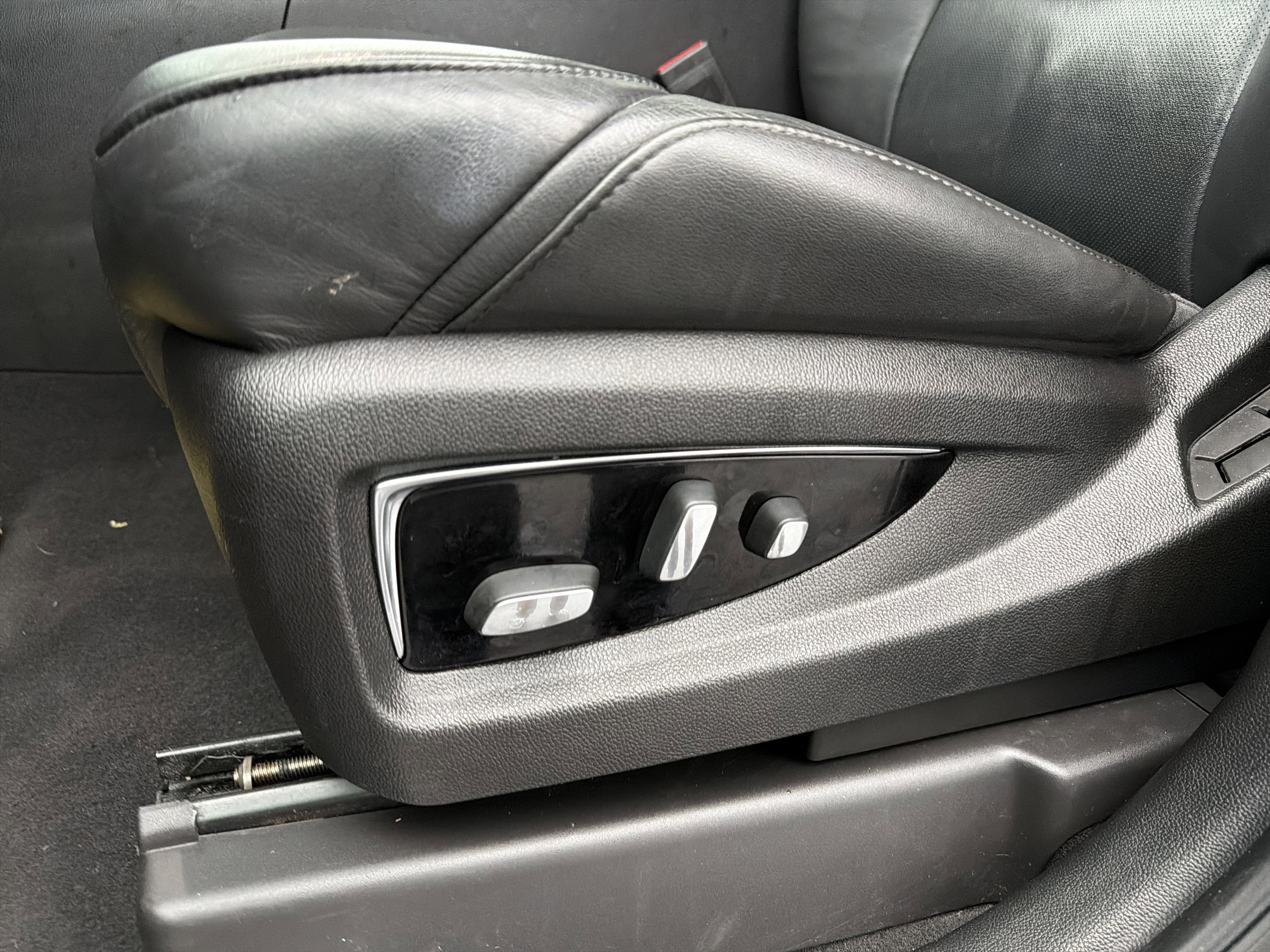 2017 Cadillac Escalade ESV Premium Luxury