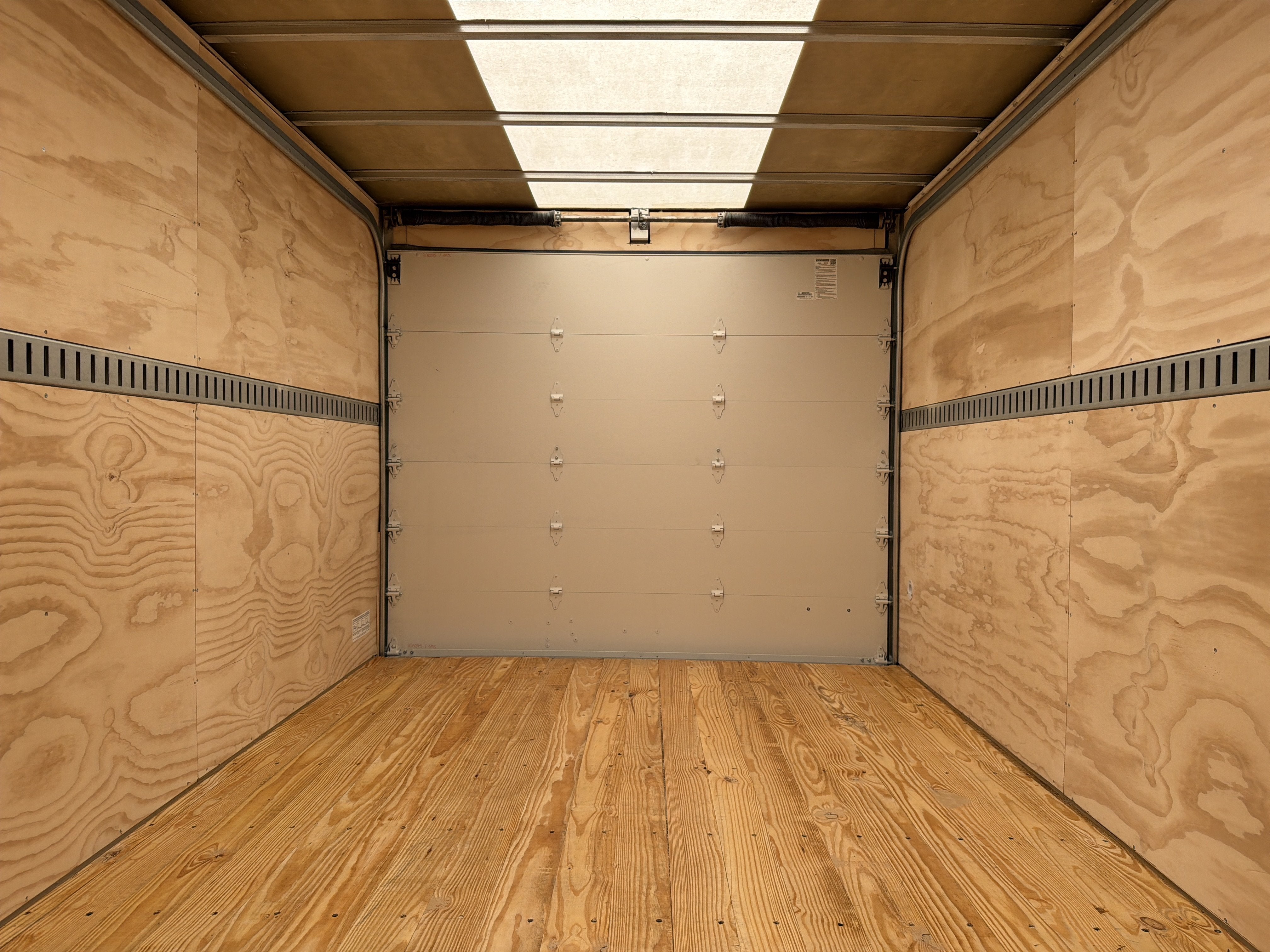 2021 Chevrolet Express Cutaway 4500 Van