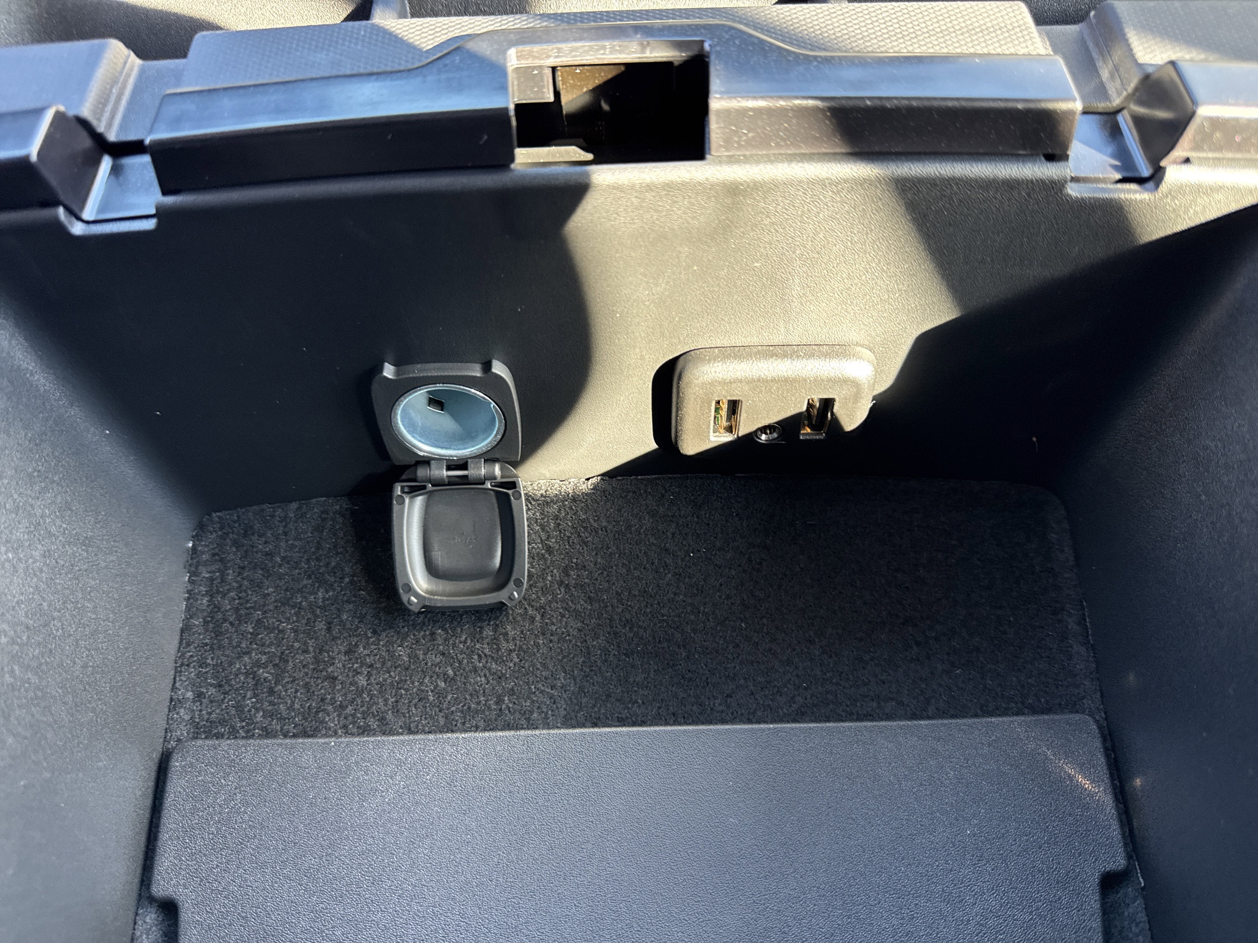 2025 Chevrolet Silverado 5500 HD Work Truck