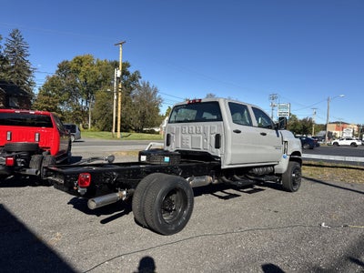 2025 Chevrolet Silverado 5500 HD Work Truck