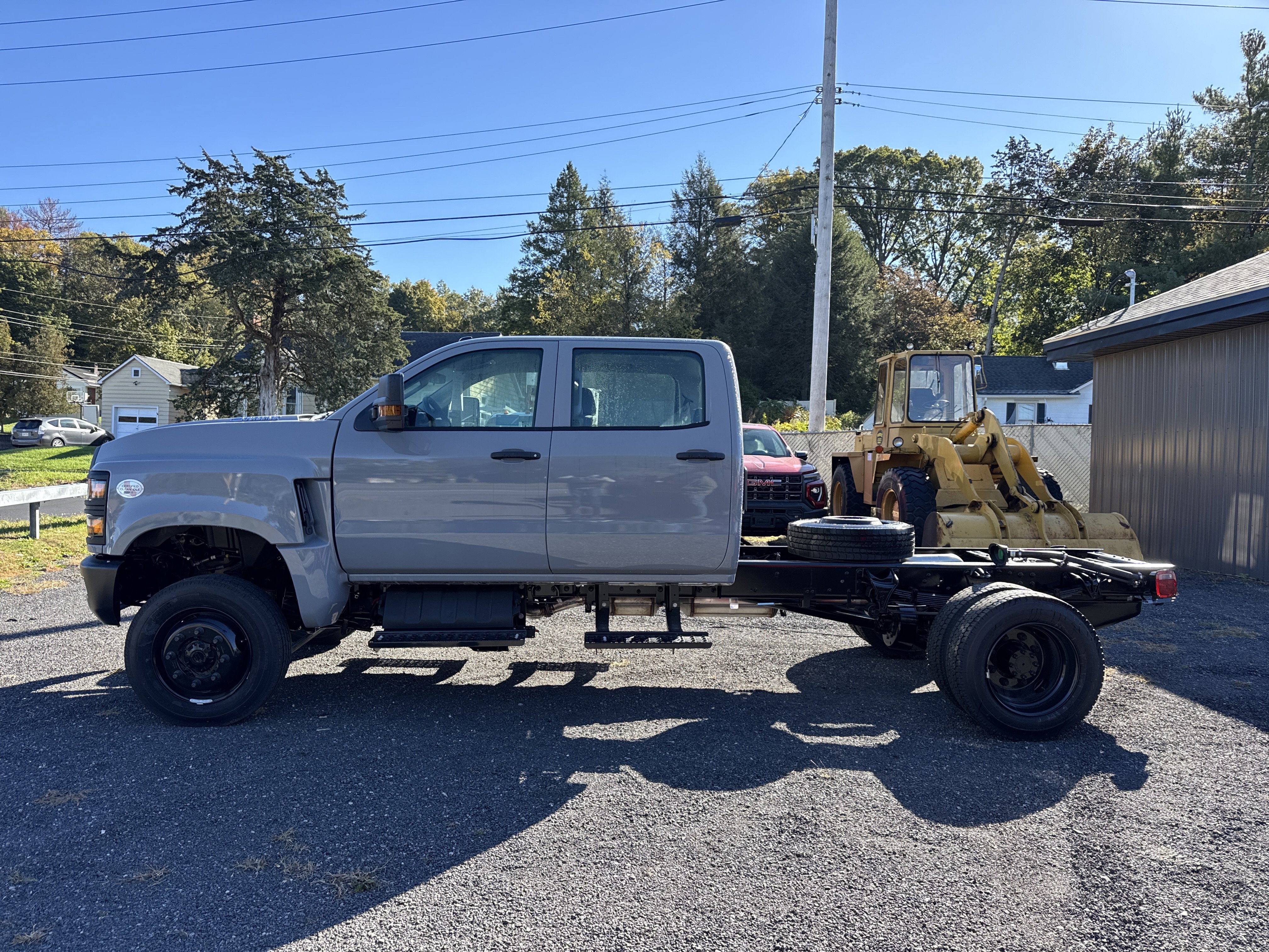 2025 Chevrolet Silverado 5500 HD Work Truck