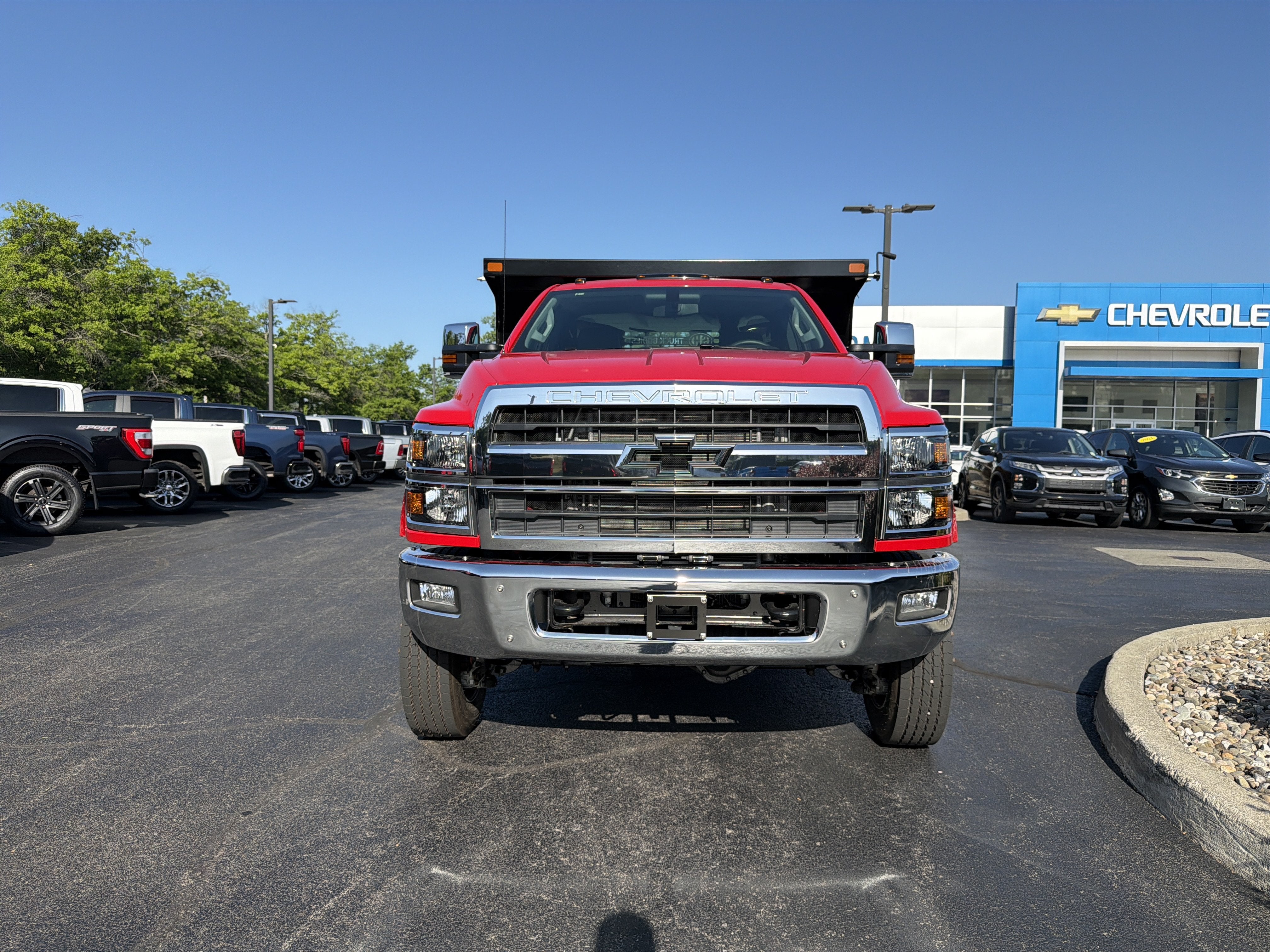 2025 Chevrolet Silverado 6500 HD Work Truck