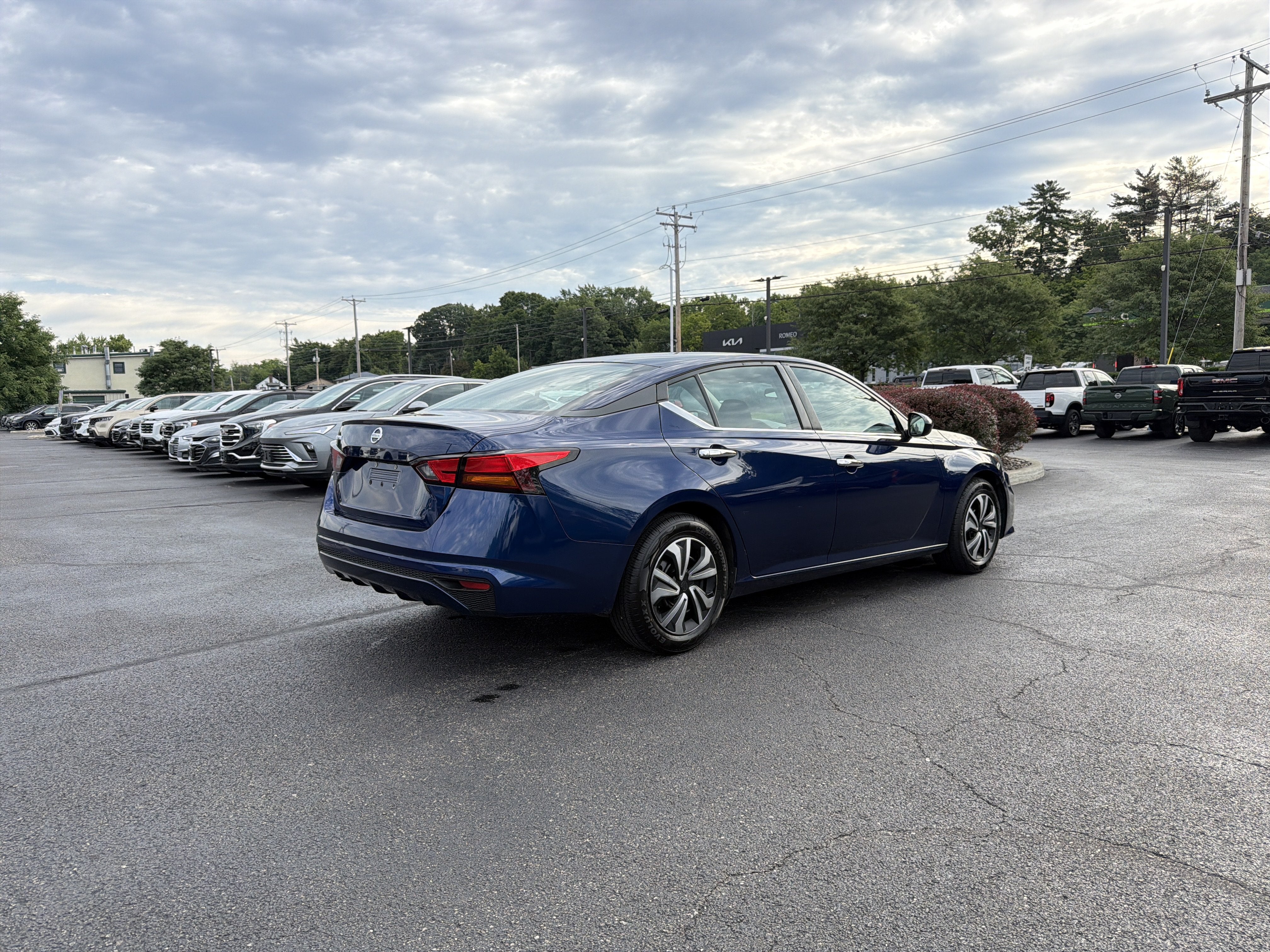 2021 Nissan Altima S FWD