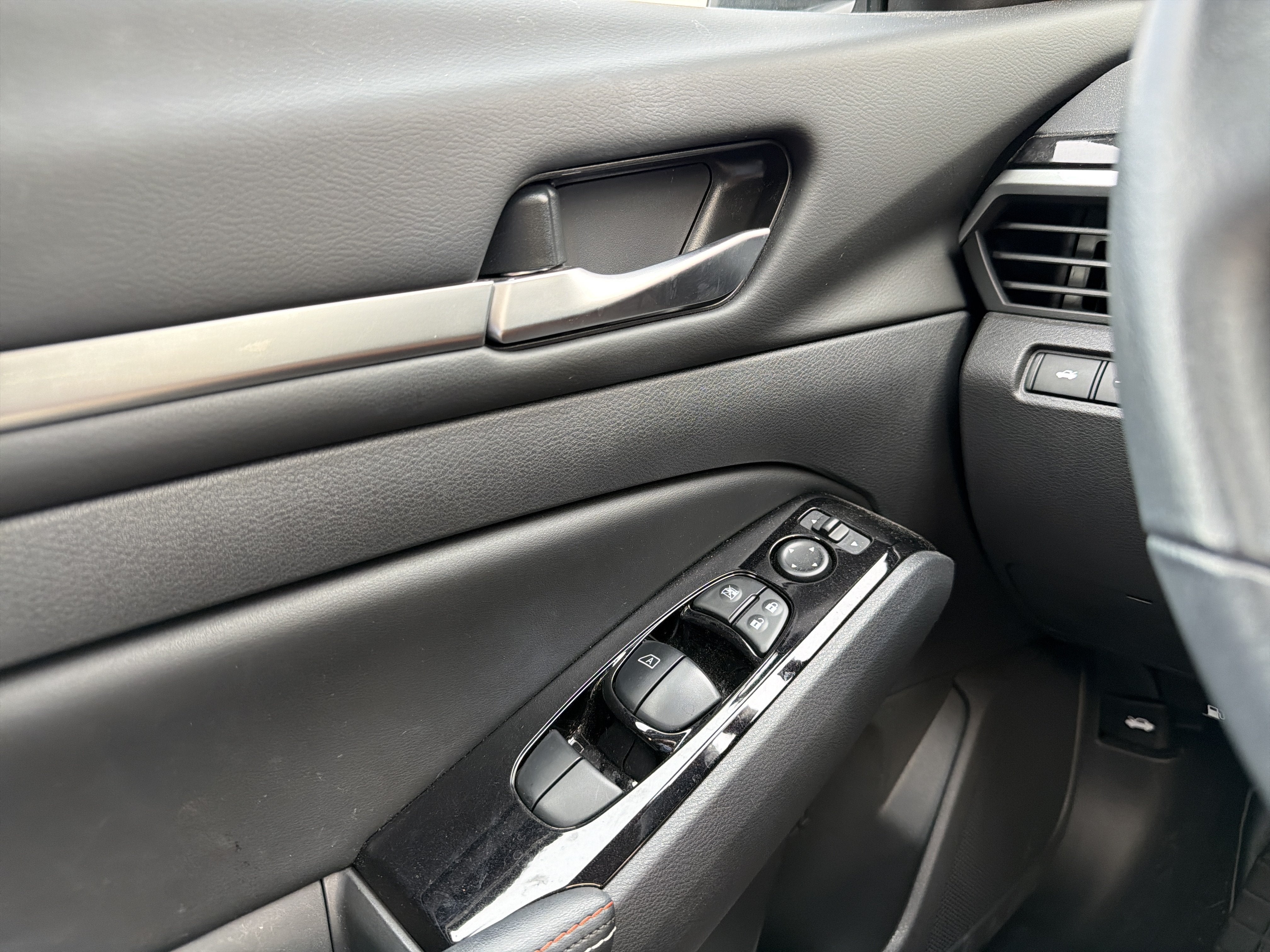 2024 Nissan Altima SR Intelligent AWD