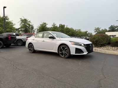 2024 Nissan Altima SR Intelligent AWD